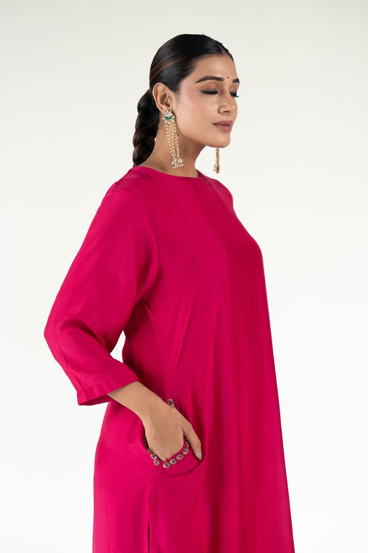 Rani Pink Gulzar Kurta Set with Shama Odhani - CiceroniKurta Set, Festive WearNirjara