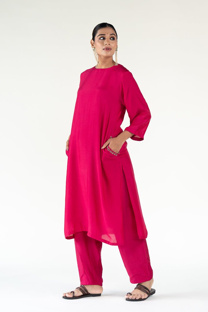 Rani Pink Gulzar Kurta Set with Shama Odhani - CiceroniKurta Set, Festive WearNirjara