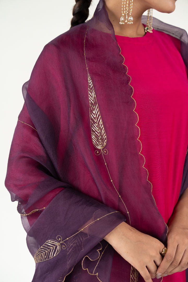 Rani Pink Gulzar Kurta Set with Shama Odhani - CiceroniKurta Set, Festive WearNirjara