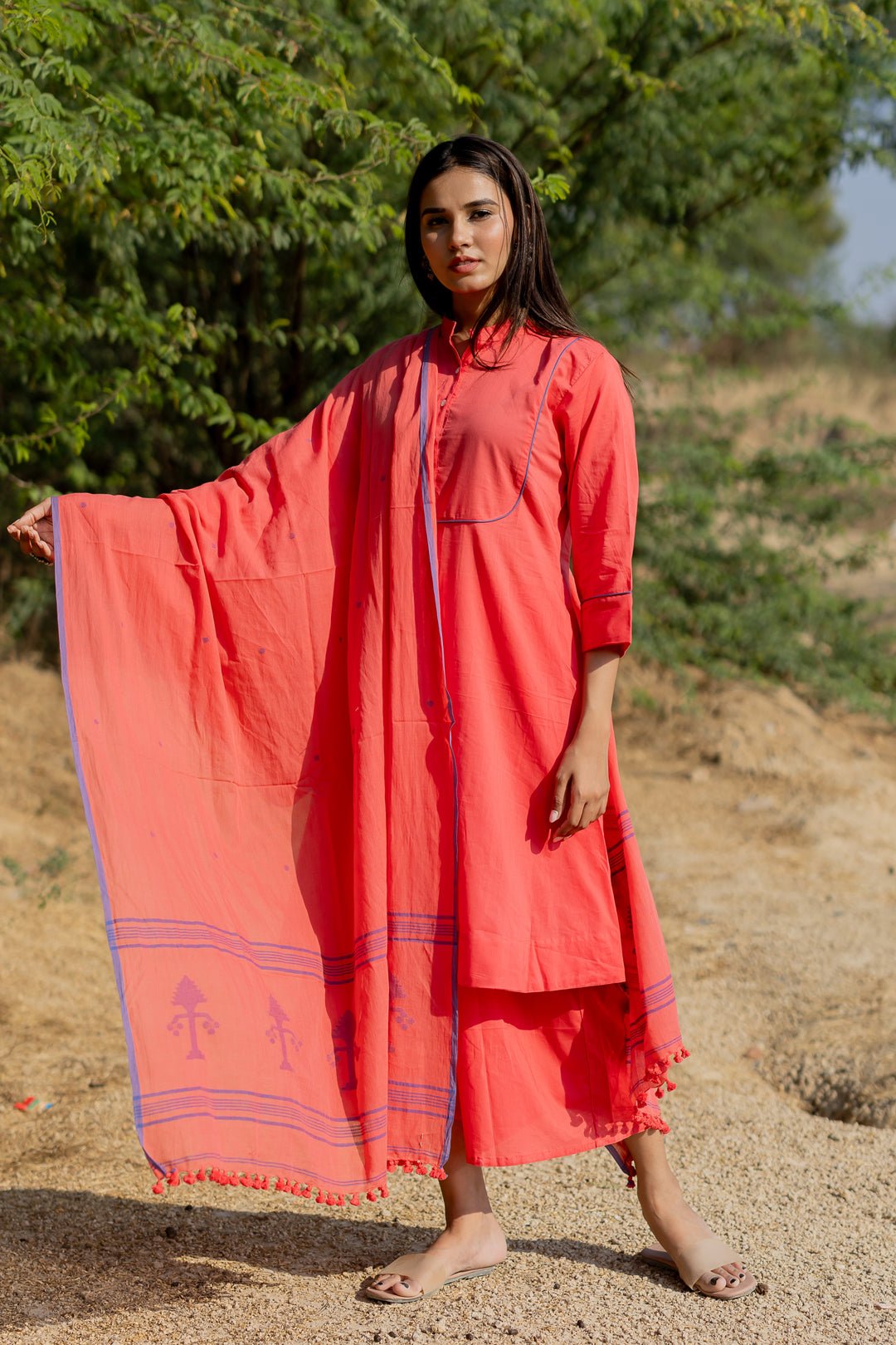 Raspberry Pink Kurta Set with Jaamdani Dupatta - CiceroniKurta Set, Everyday WearMaidaan