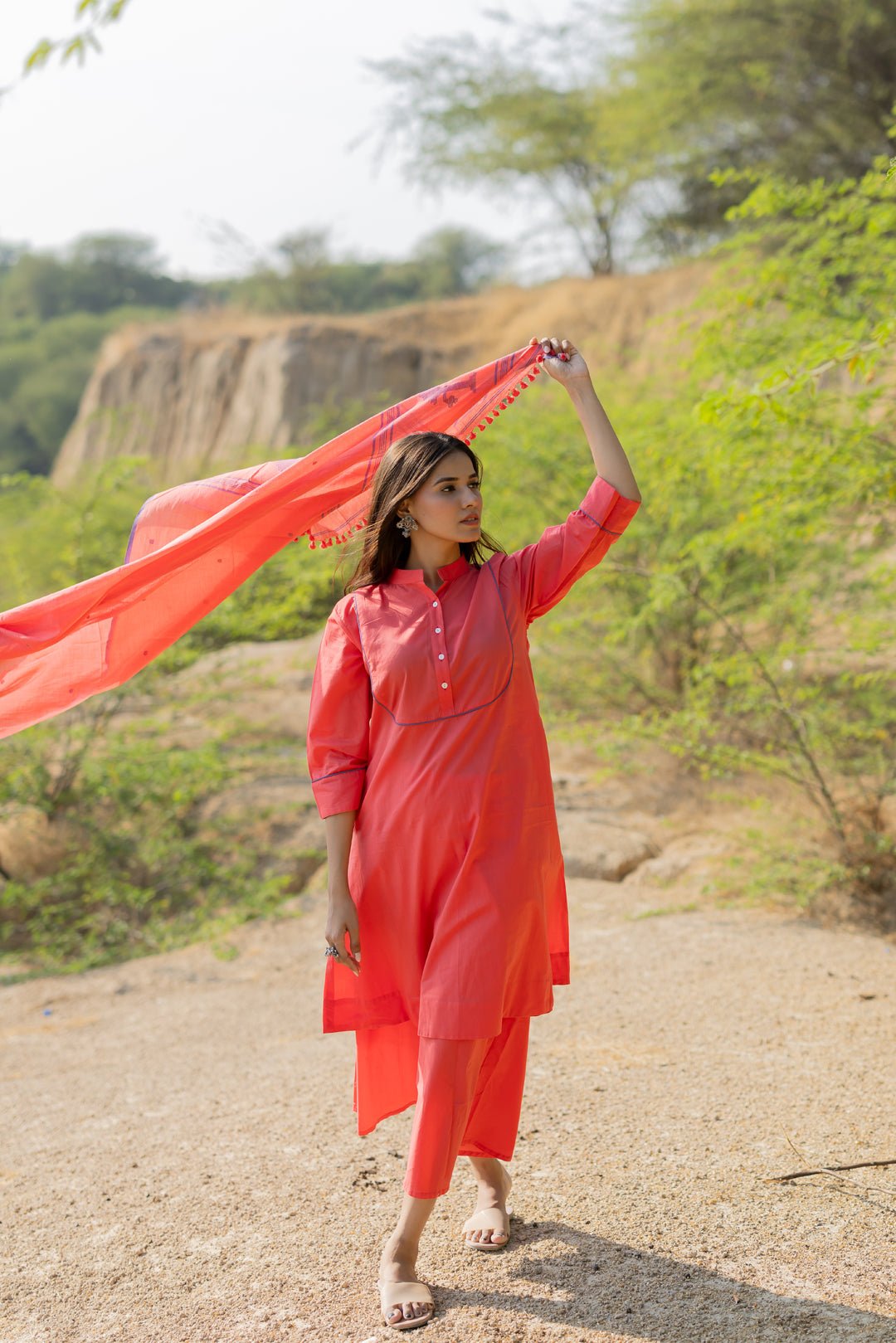 Raspberry Pink Kurta Set with Jaamdani Dupatta - CiceroniKurta Set, Everyday WearMaidaan
