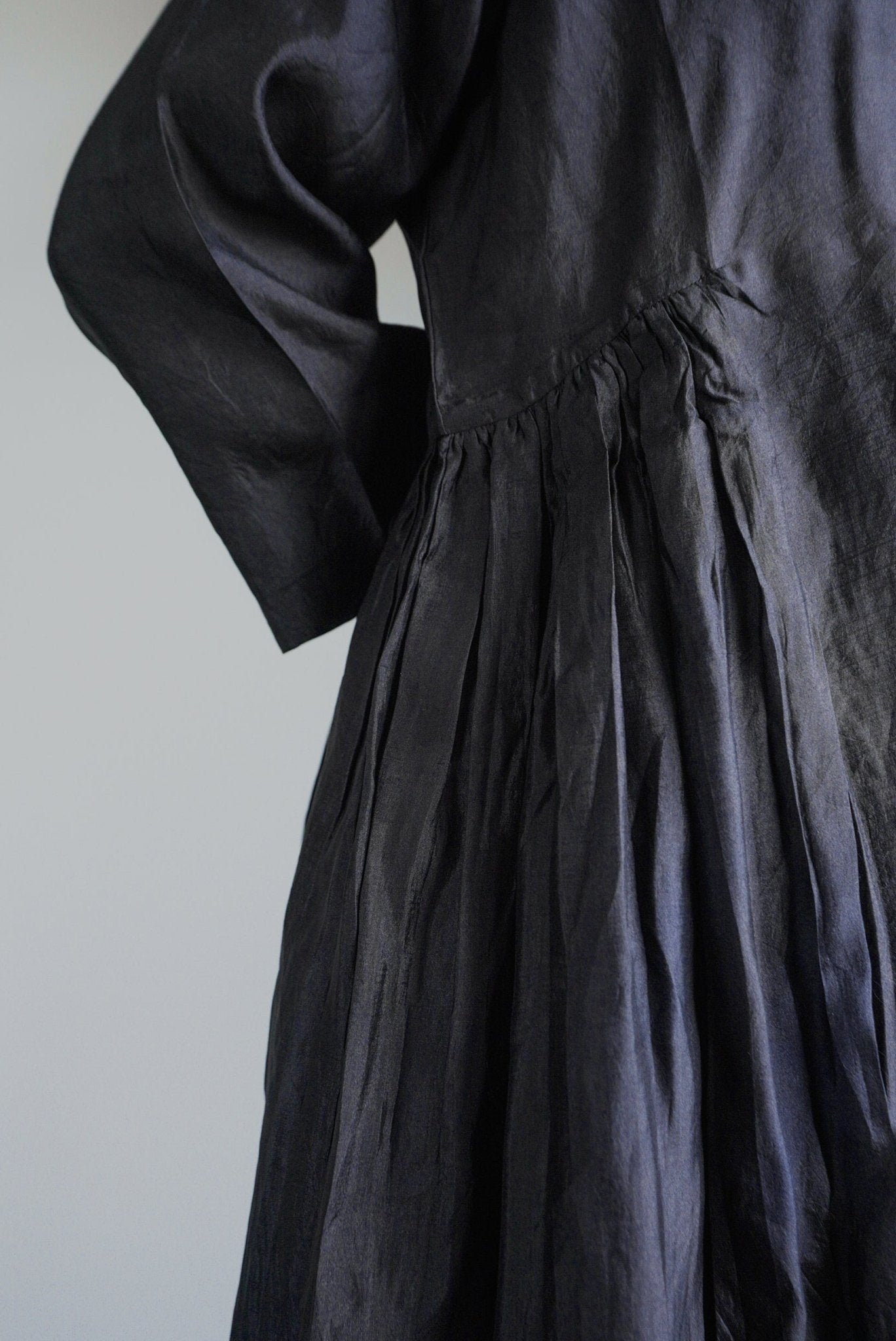 Raven Black Dress - CiceroniDresseswith N.