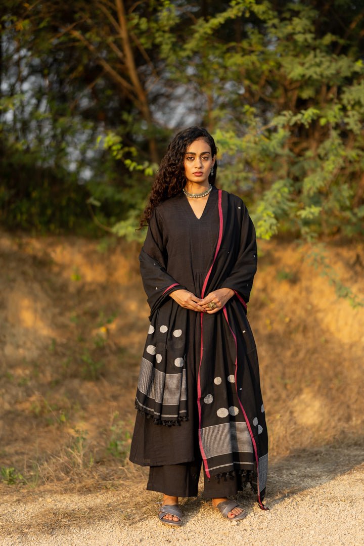 Raven Black Kurta Set with Dupatta - CiceroniKurta Set, Everyday WearMaidaan