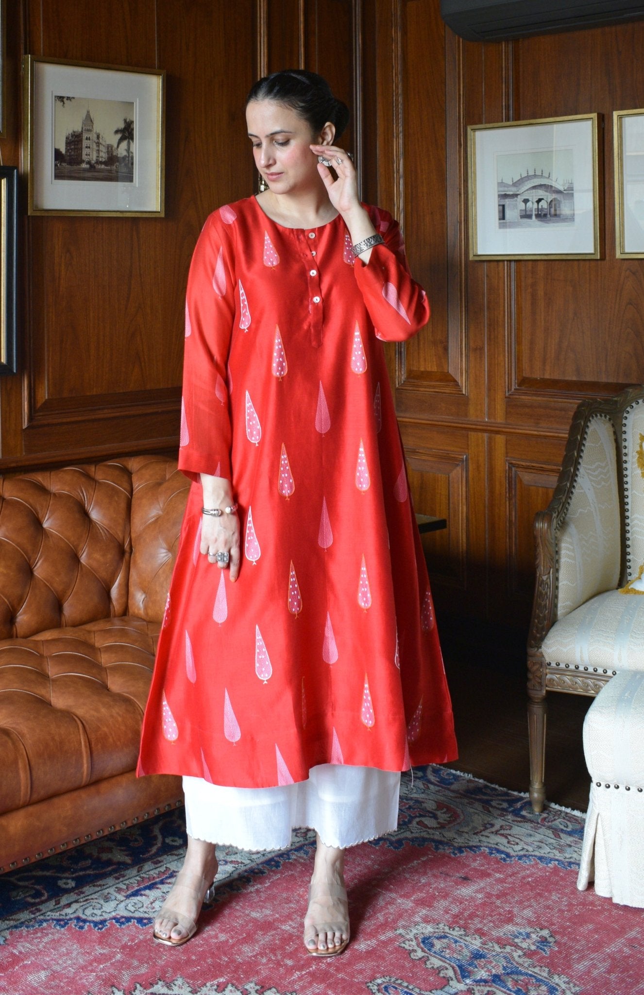 Red Chanderi Kurta with Off White Chanderi Scallop Pyjama - CiceroniKurta Set, Festive wearHouse of Moxa