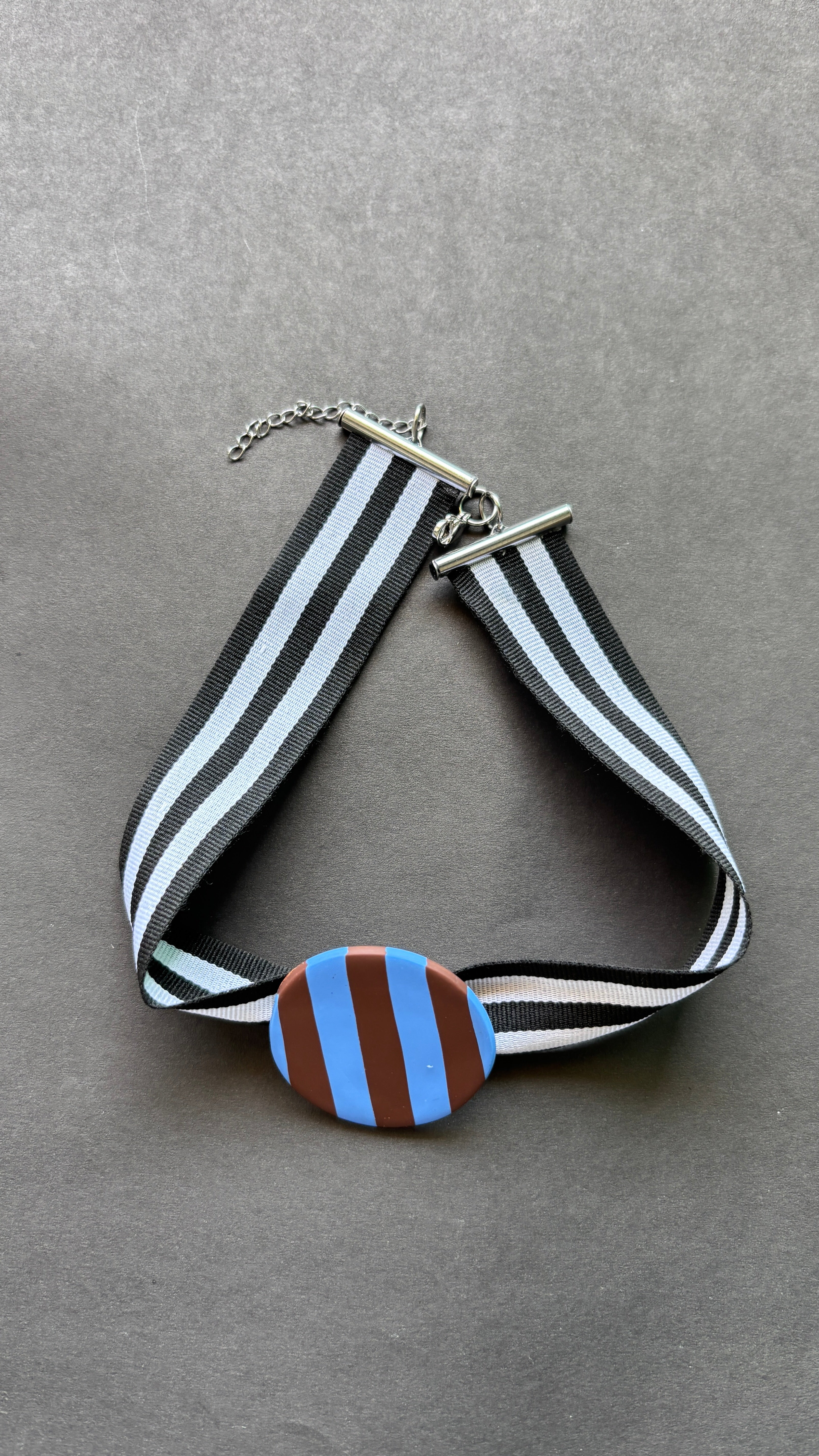 Ribbon Choker - CiceroniNeckpieceColoured Ears