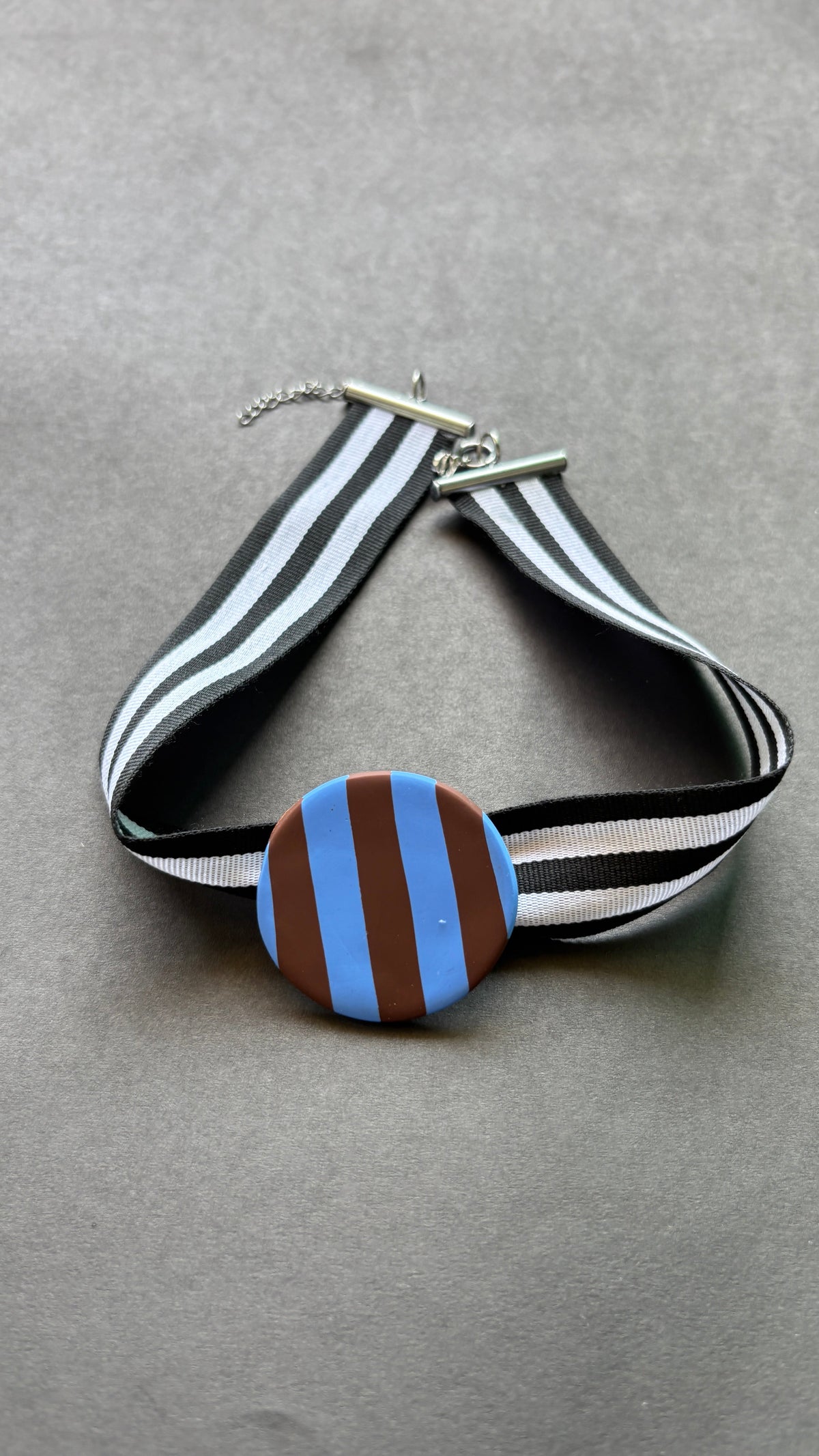 Ribbon Choker - CiceroniNeckpieceColoured Ears