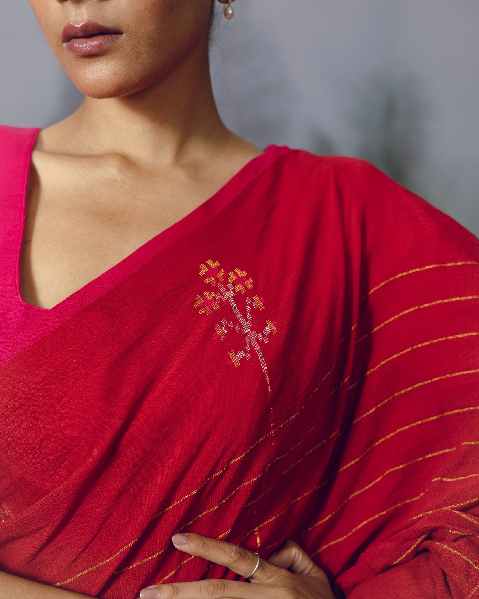 Roktokorabi Saree - CiceroniSareeGulmohar Calcutta