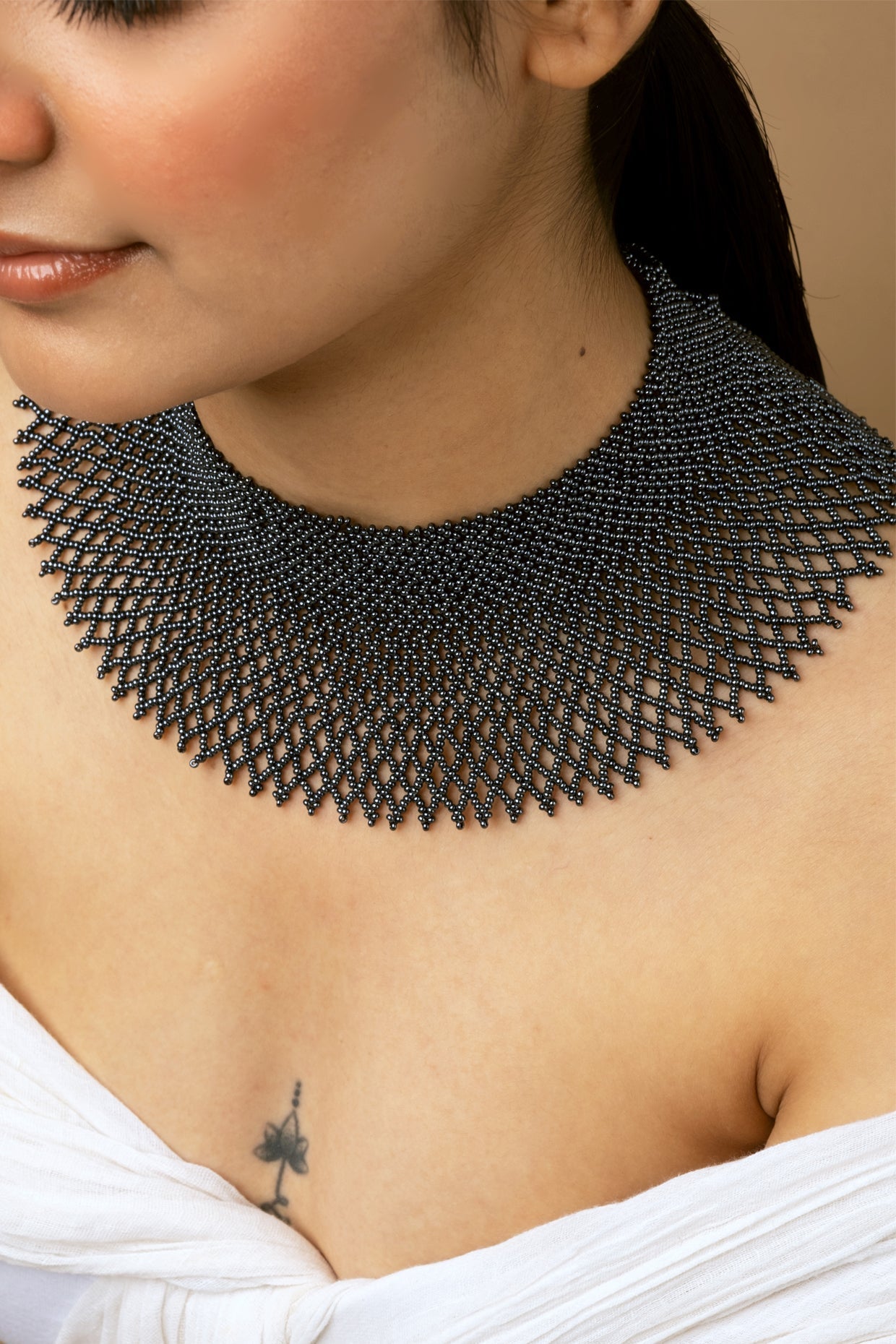 Roohi Choker - CiceroniNeckpieceMelo