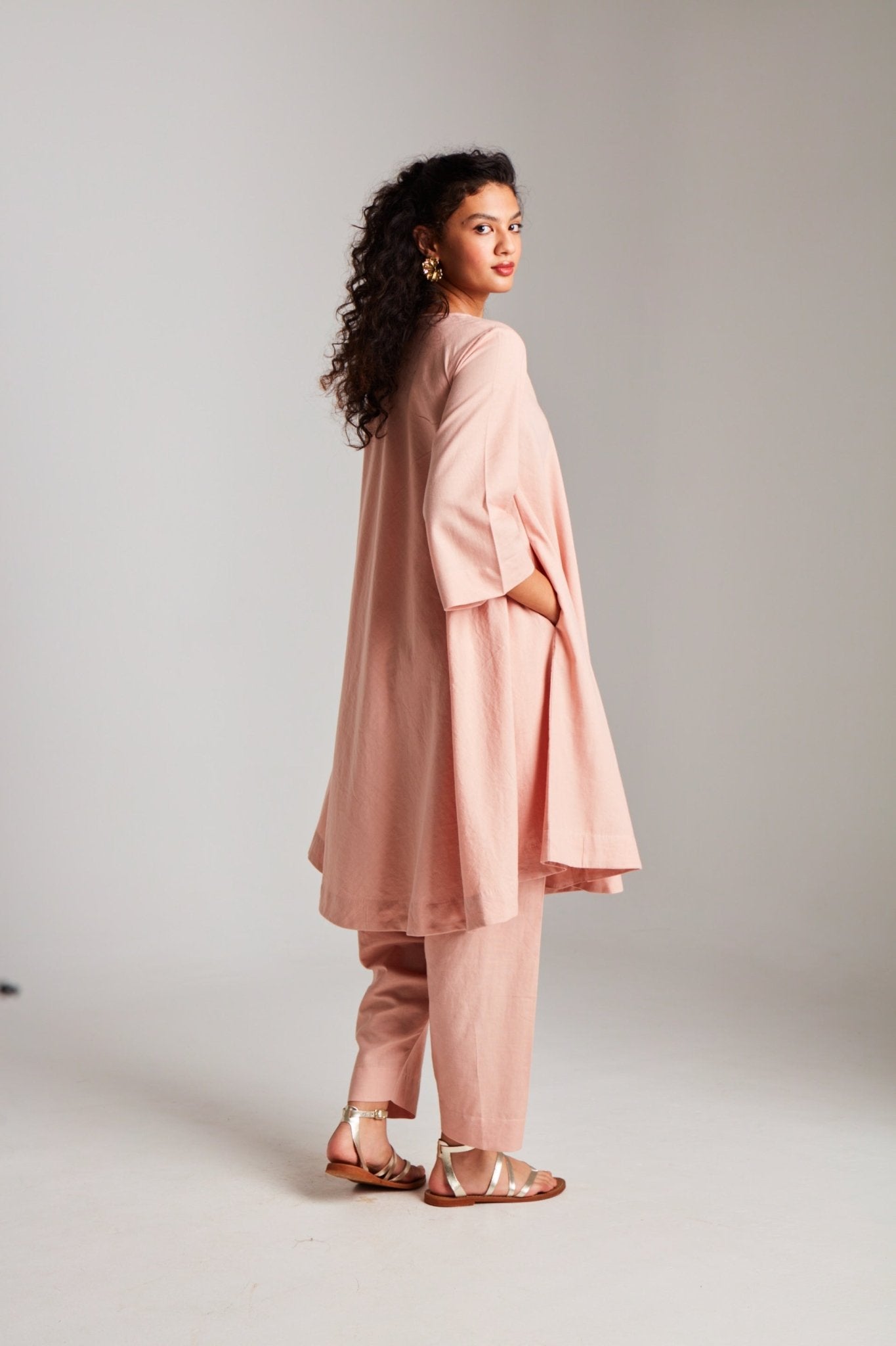 Rosé Co - Linen Pheran Kurta Set - CiceroniKurta SetSaphed