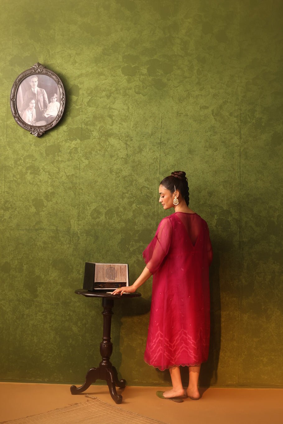 Ruby Cape - CiceroniJacketsBhomra