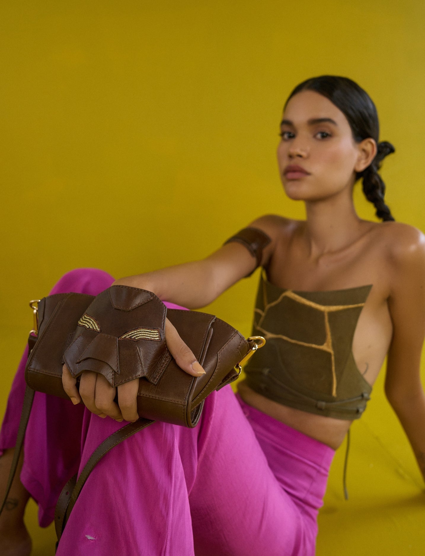 Rudra Wristlet in Tan - CiceroniWalletEconock