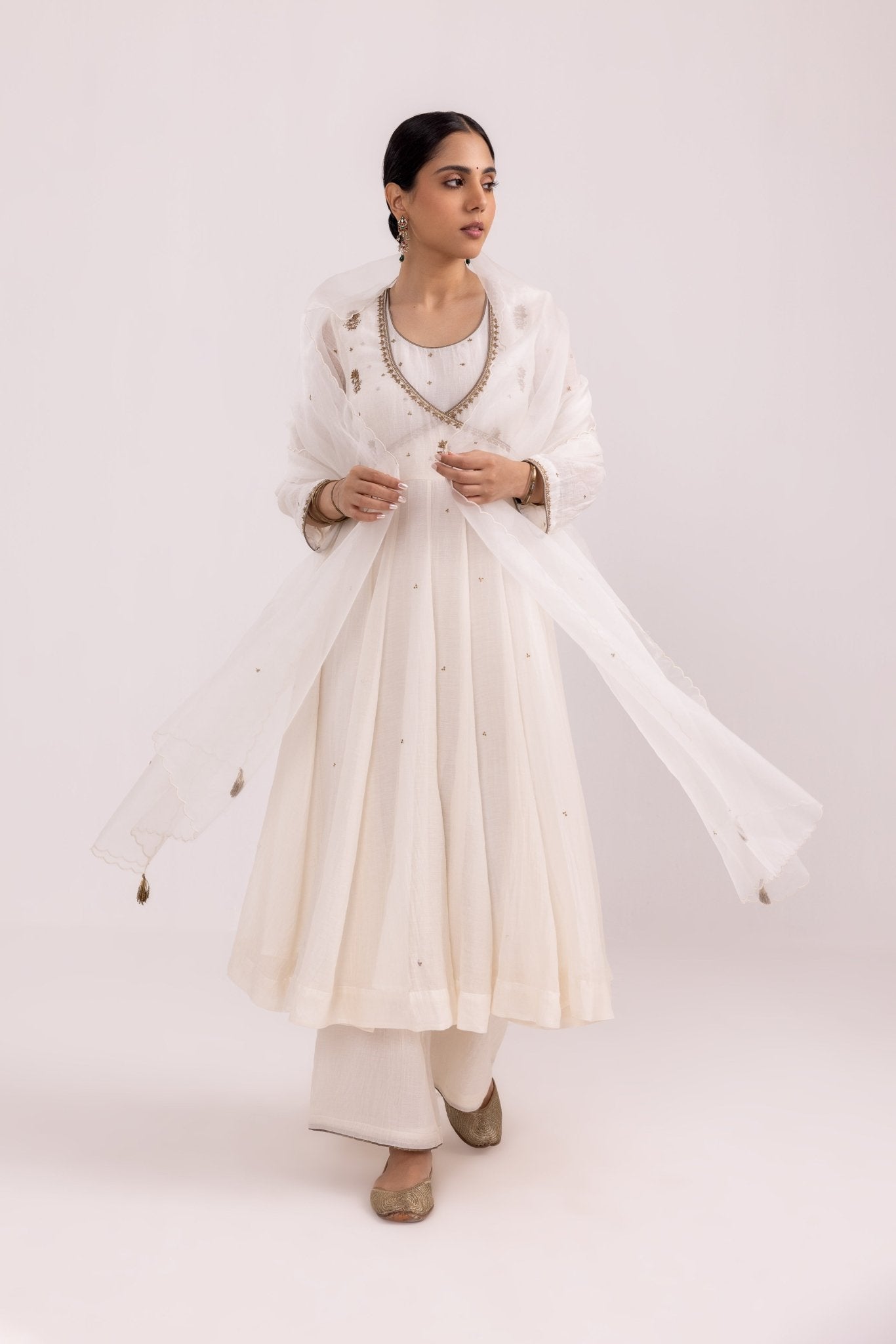 Ruhana Anarkali Set - White - CiceroniKurta Set, Festive WearLabel Shreya Sharma