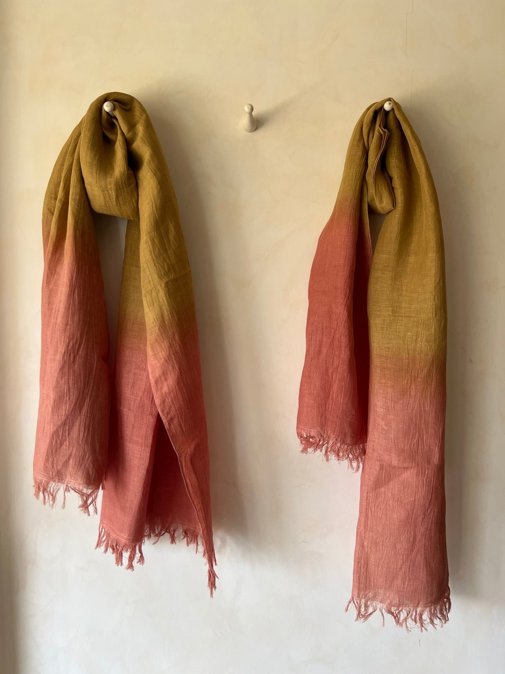 Rusty Pink Ombre Stole - CiceroniScarvesPaeony