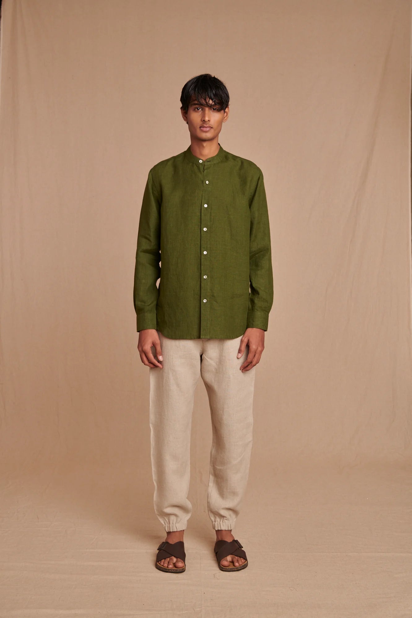 Safari Linen Men's Band Collar Shirt - CiceroniShirtSaphed