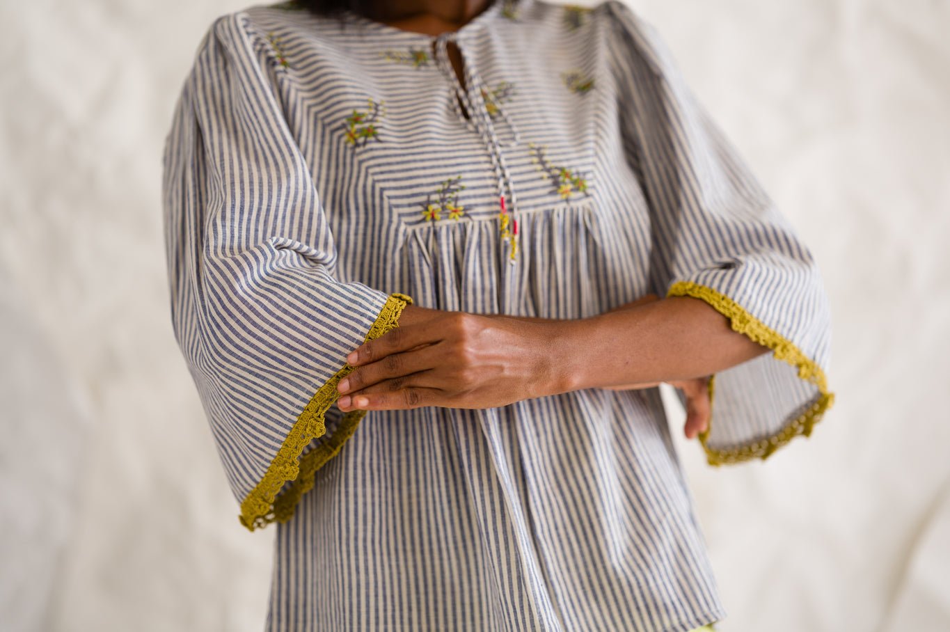 Saira Top - CiceroniTopAraayeh