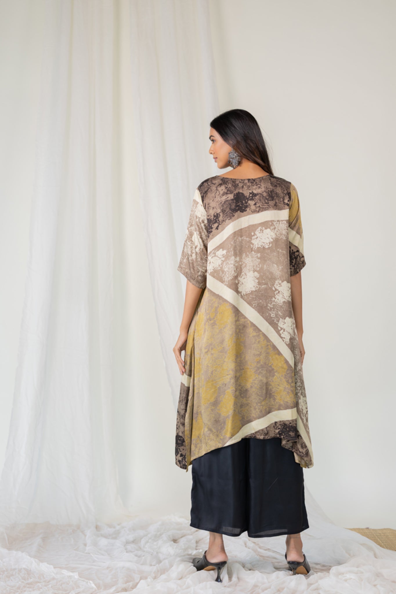 Sandstone Symphony Kurta - CiceroniKurta, Everyday WearMaidaan