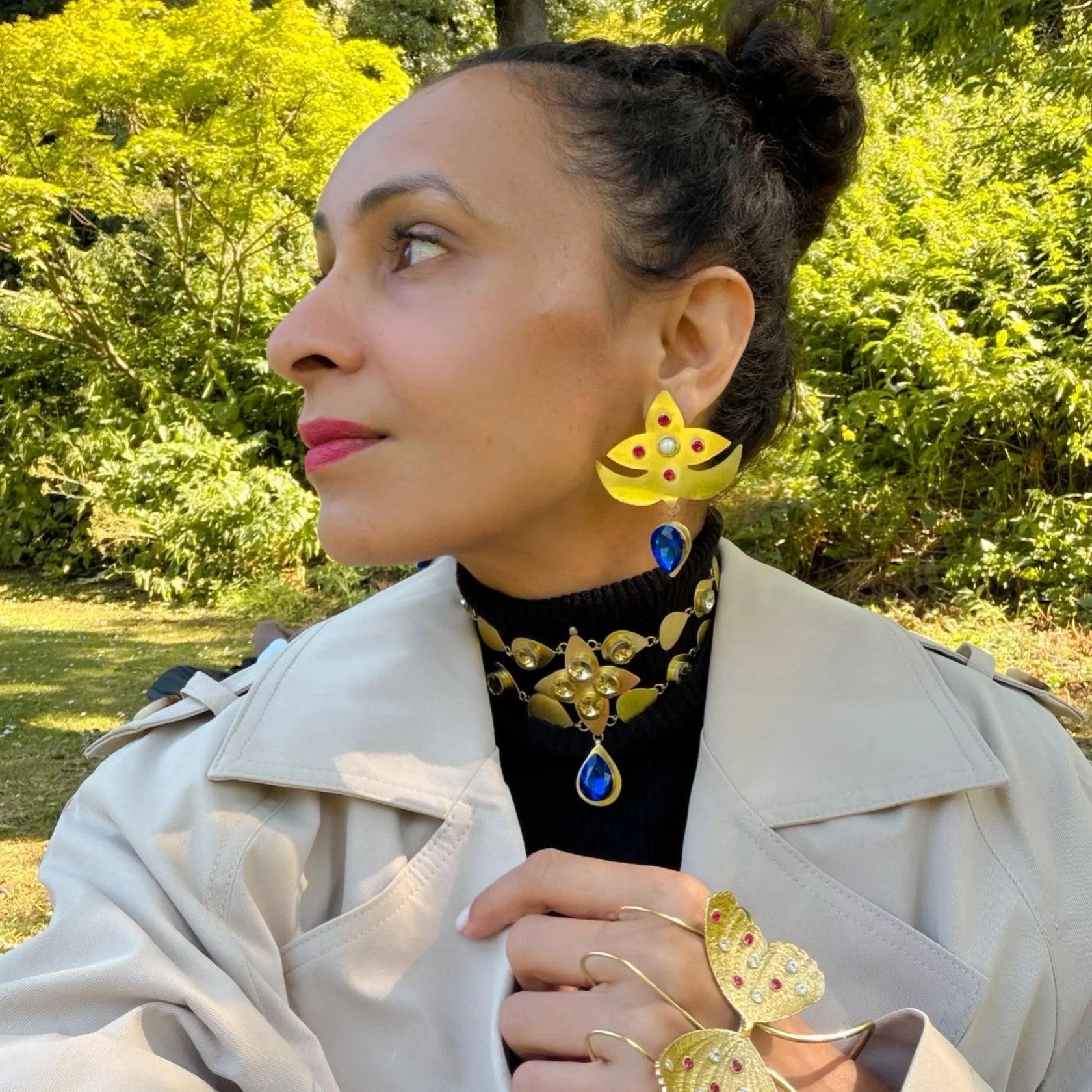Sapphire Bloom Choker - CiceroniChokerBy Nirjari