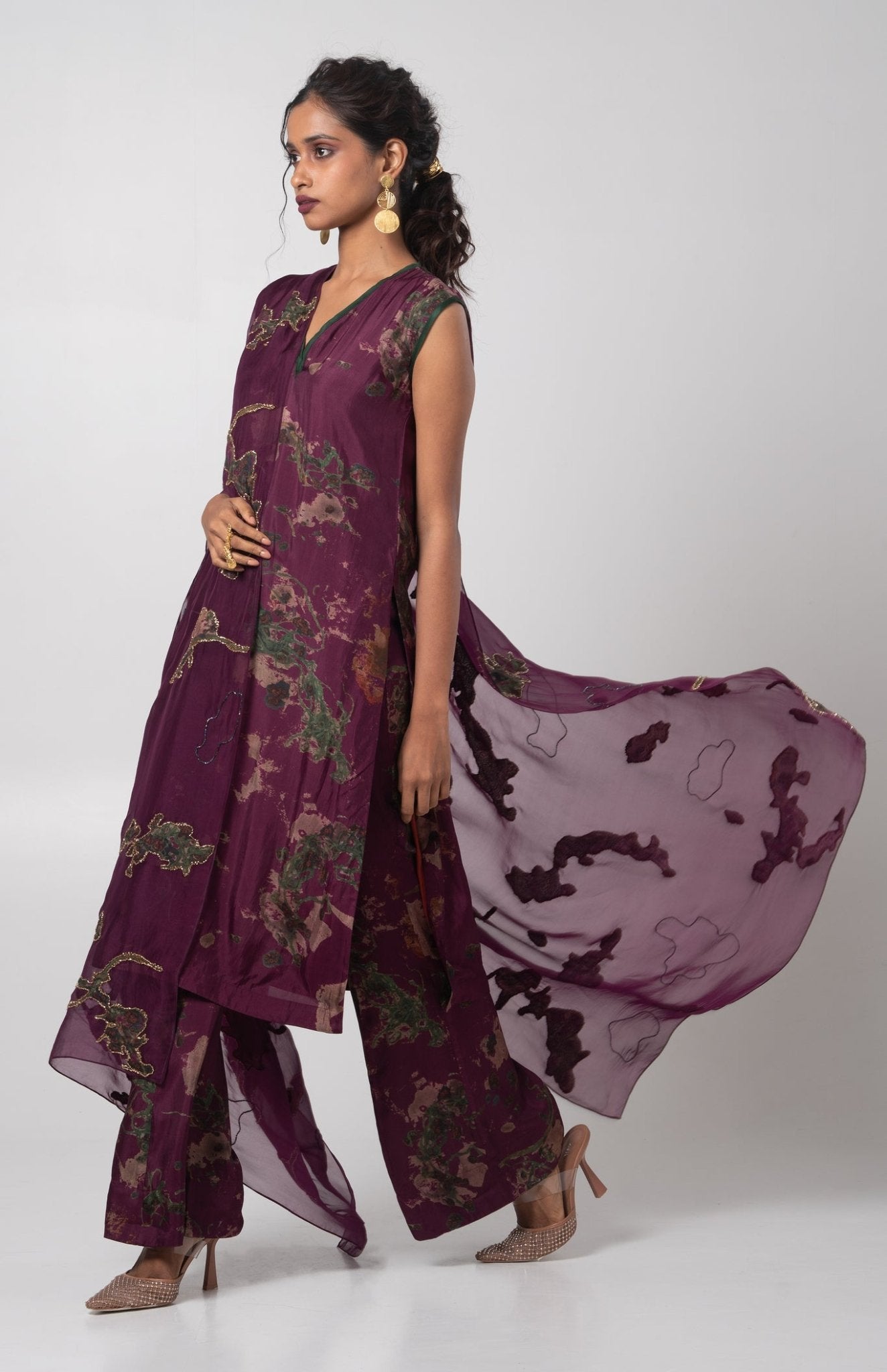 Sear Kurta Set with Dupatta - CiceroniKurta Set, Festive WearAdvait