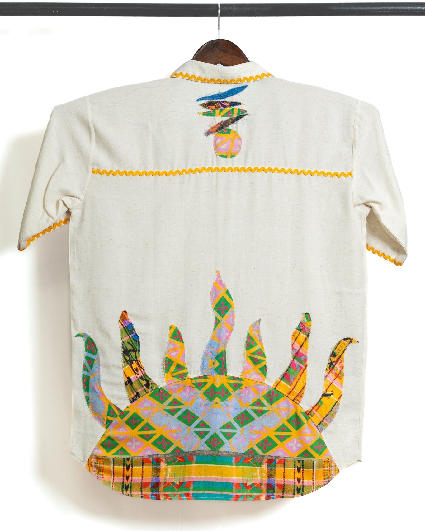 Shanta Shirt - CiceroniUnisex ShirtsRAFU'D