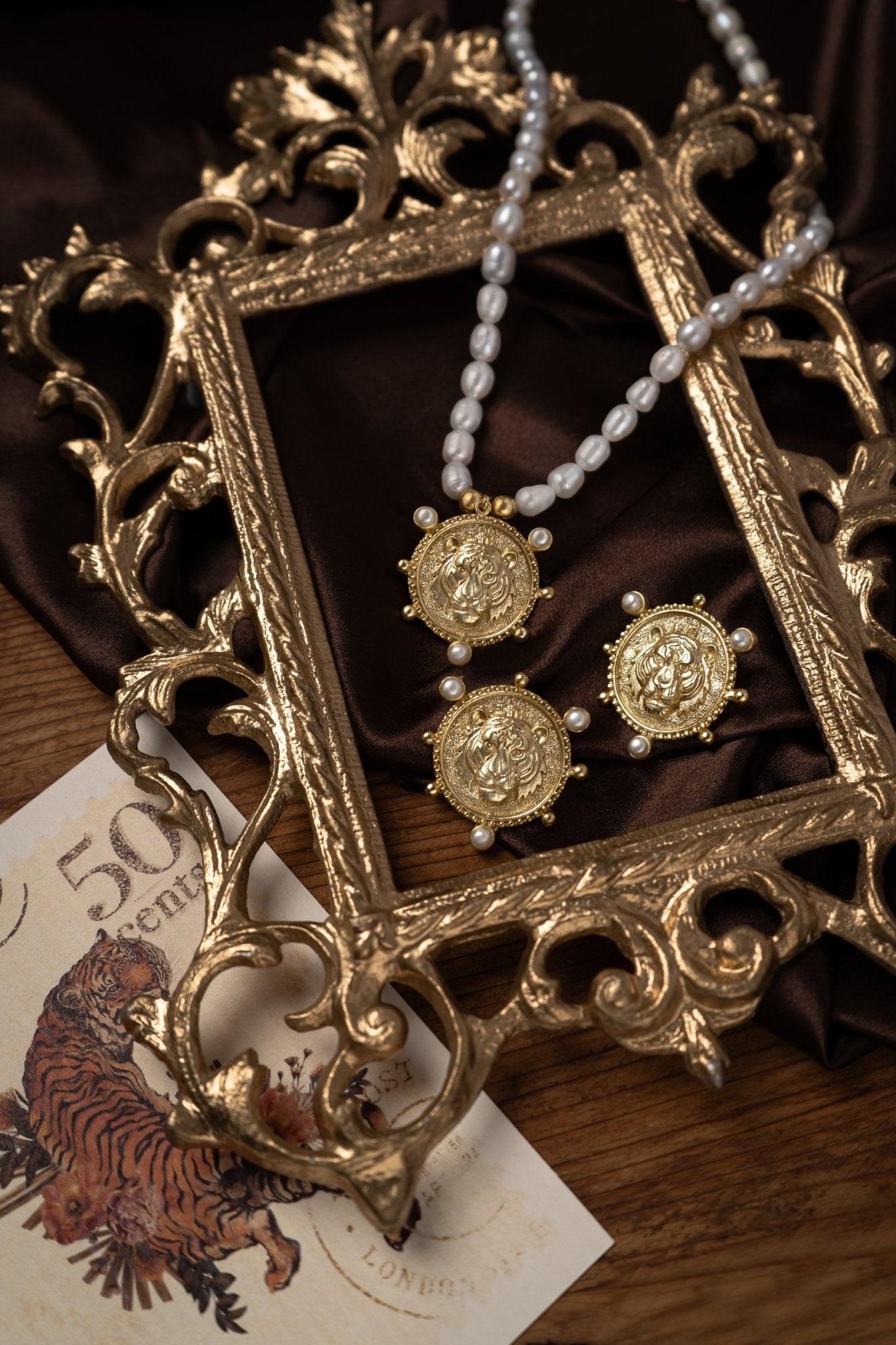 Shera Earrings - CiceroniEarringsNIA