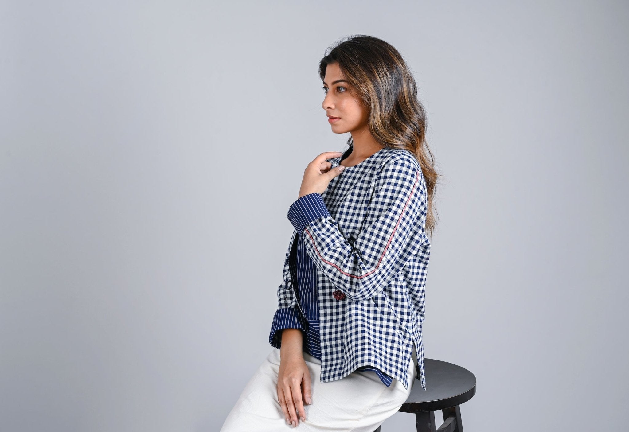Short Fold Up Sleeve Jacket - CiceroniJacketsRang by Rajvi