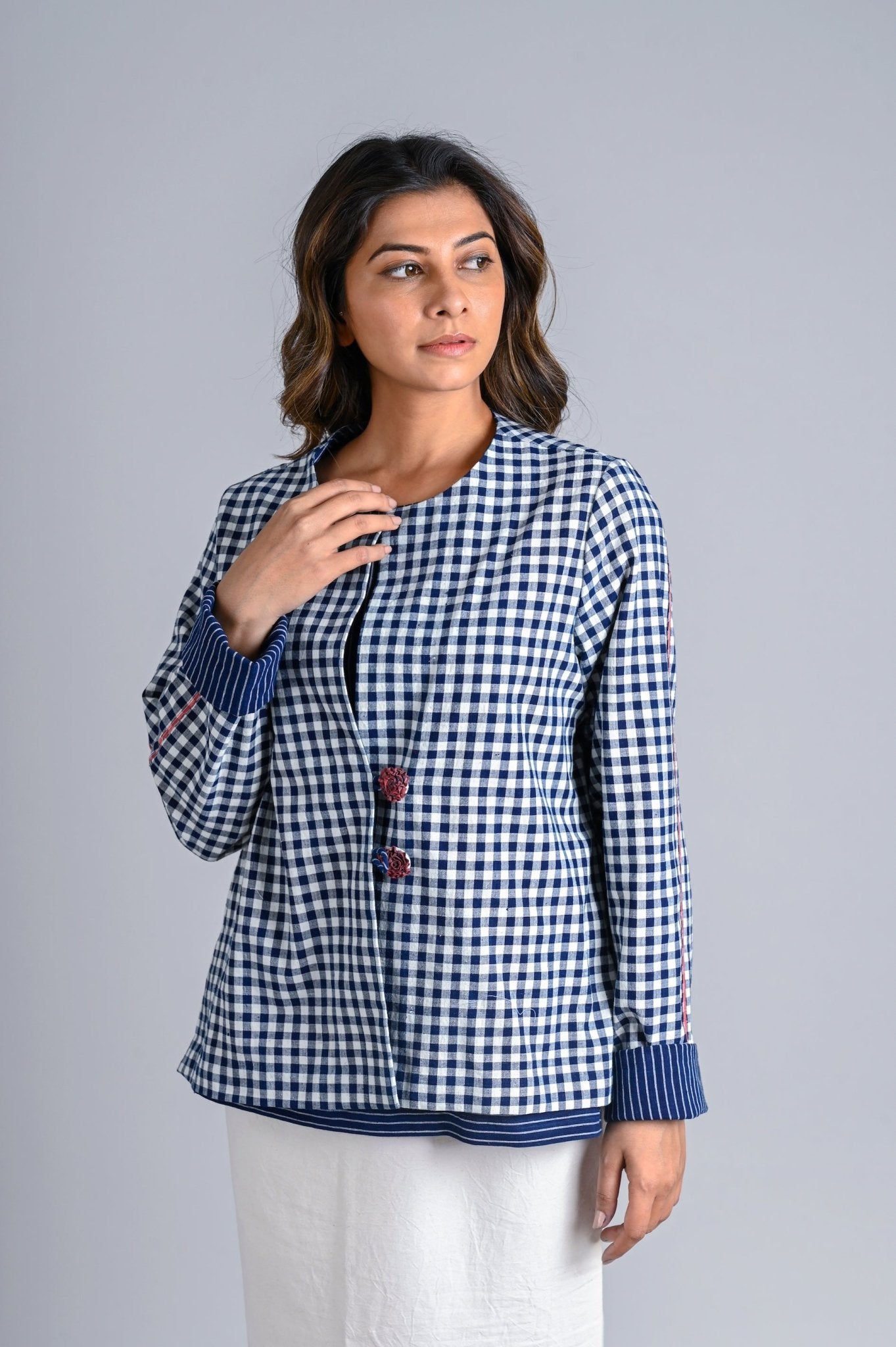 Short Fold Up Sleeve Jacket - CiceroniJacketsRang by Rajvi
