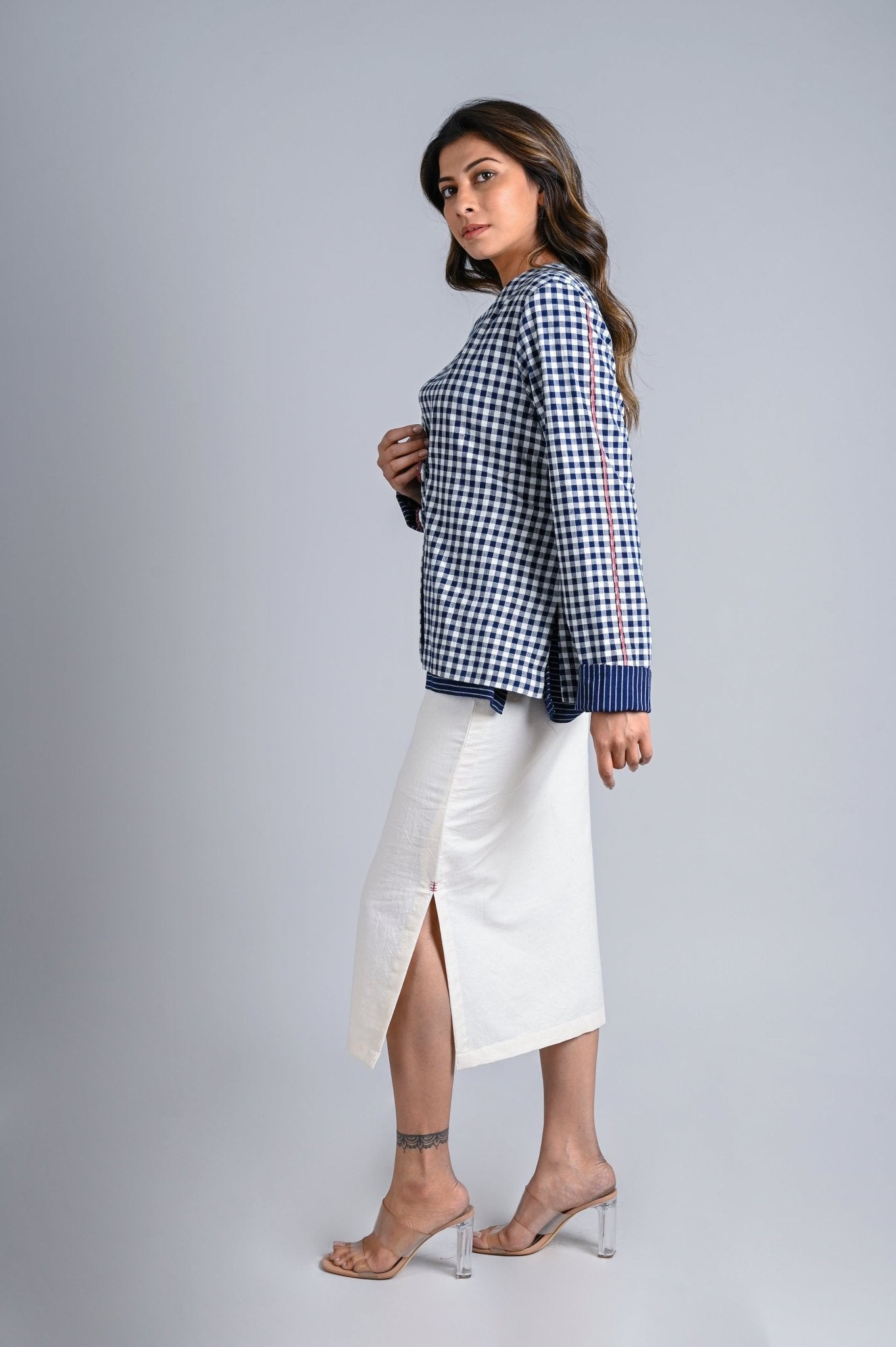 Short Fold Up Sleeve Jacket - CiceroniJacketsRang by Rajvi