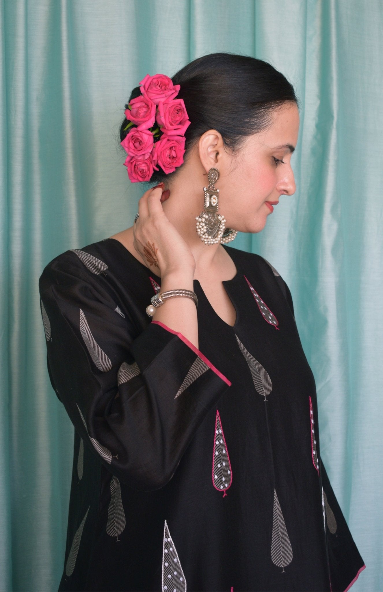 Shyam Chanderi Set with Hand Embroidered A line Kurta and Wide Legged Pyjama - CiceroniKurta Set, Festive wearHouse of Moxa