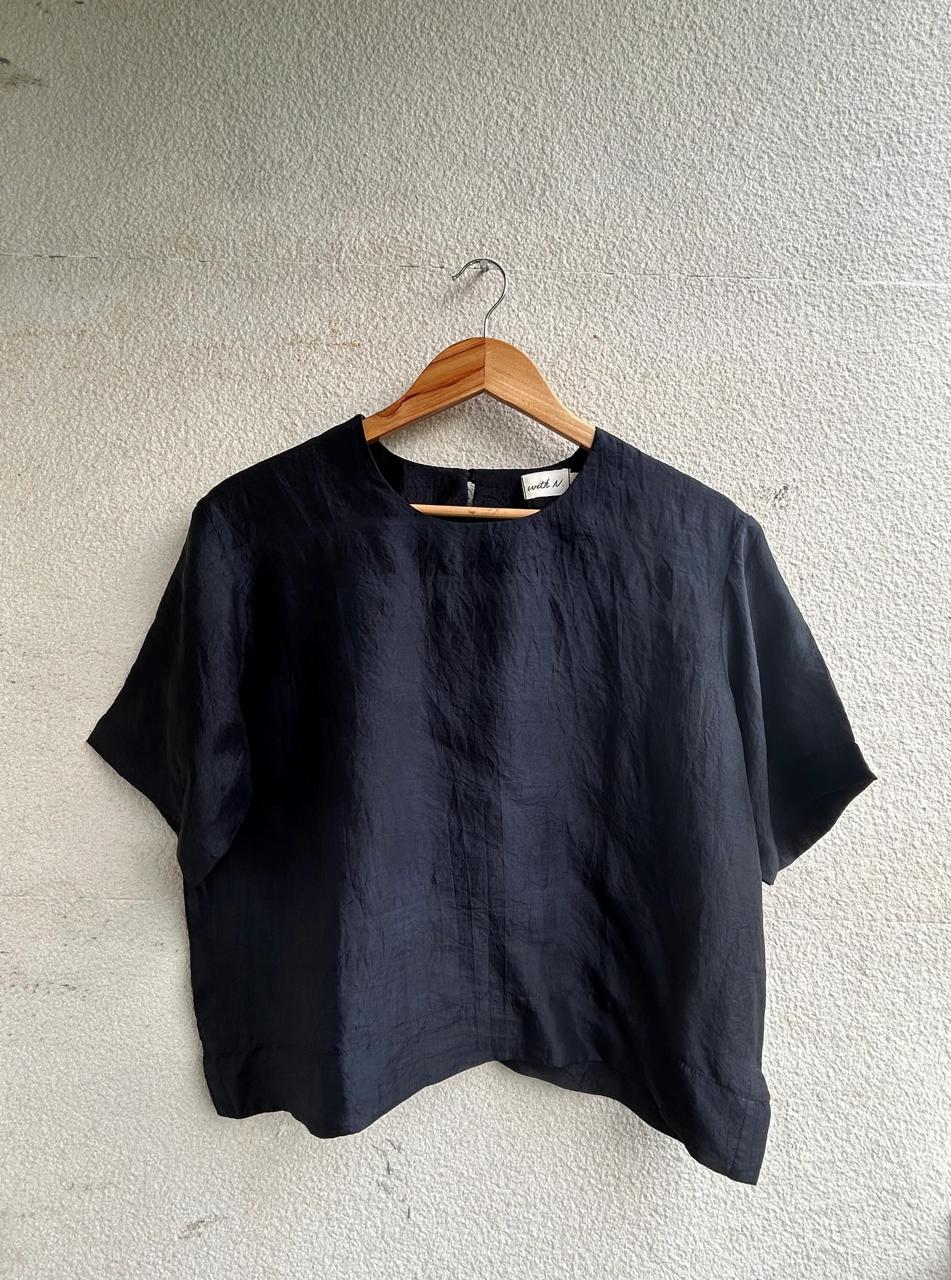 Silk Box Top - CiceroniTopswith N.