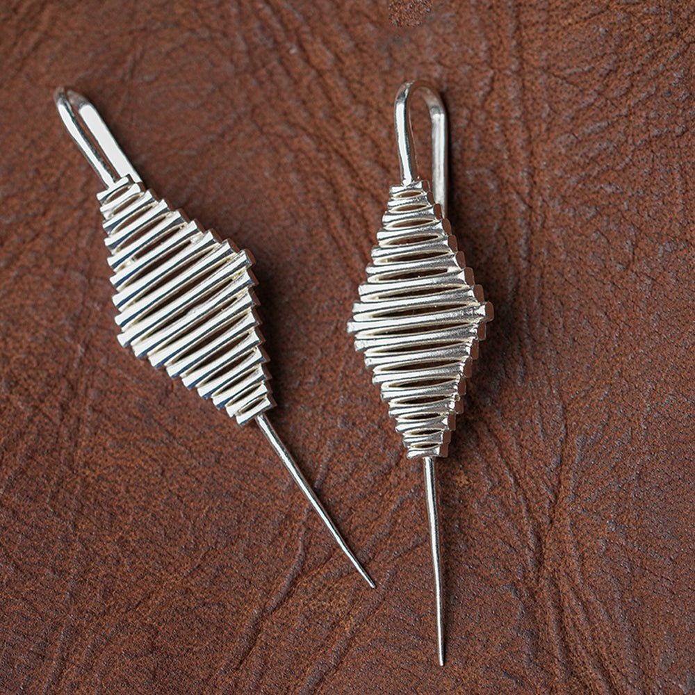 Silver Beam Earcuff - CiceroniEarcuffUnbent