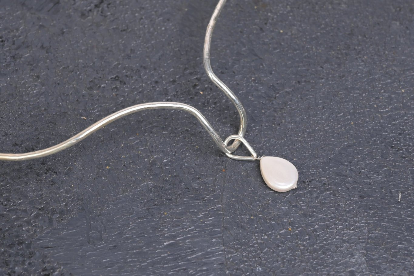 Skew Pearl Neckpiece - CiceroniNeckpieceAimra'a