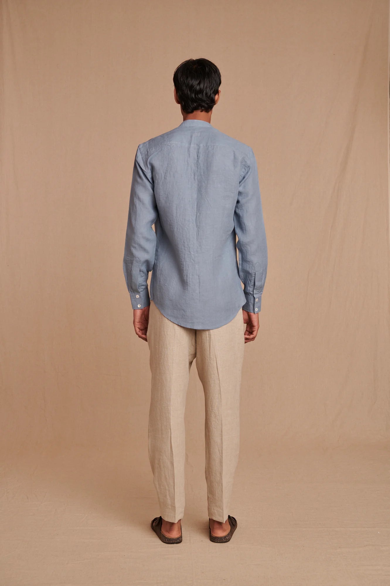 Sky Linen Men's Band Collar Shirt - Slim Fit - CiceroniShirtSaphed