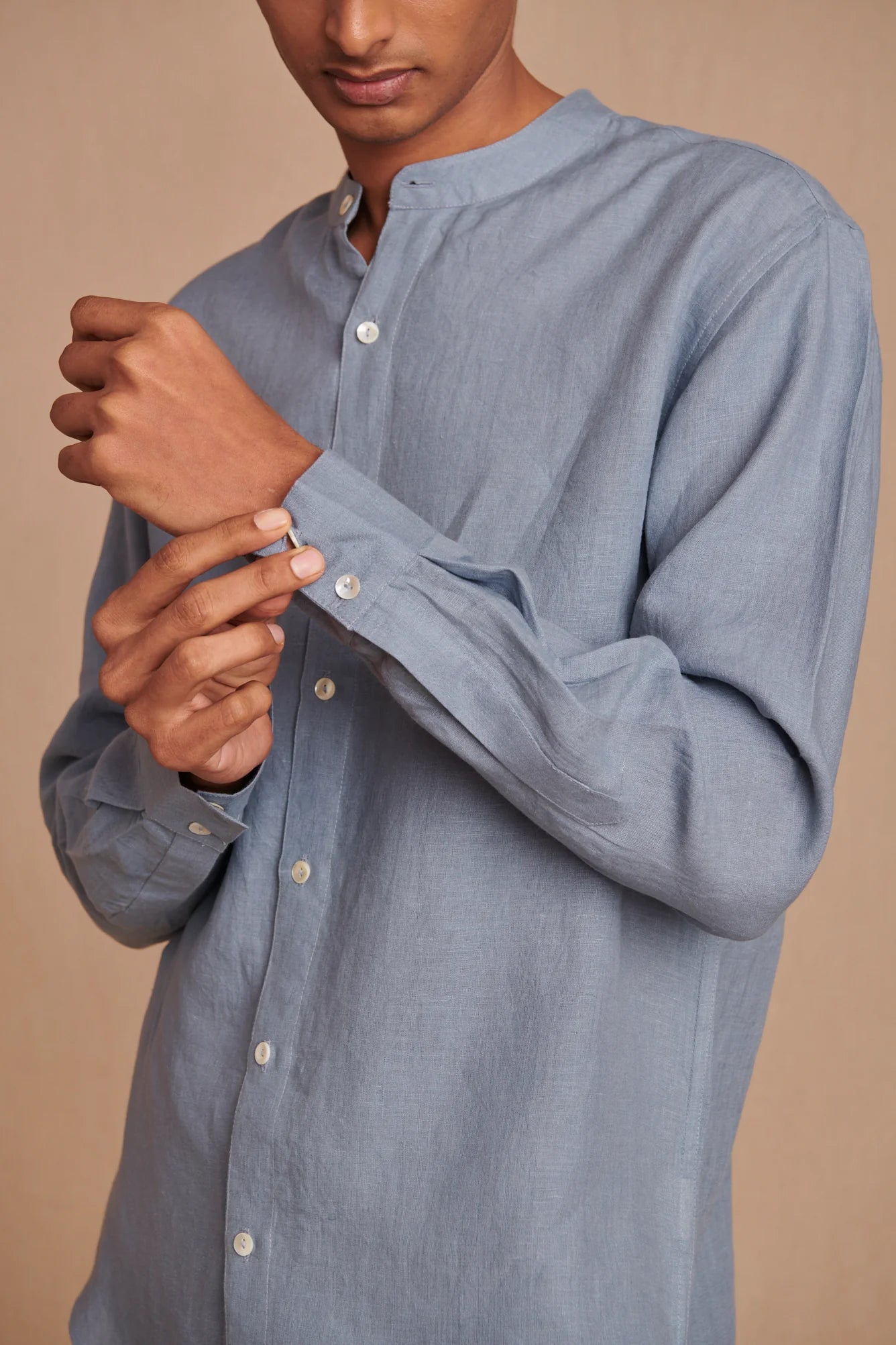 Sky Linen Men's Band Collar Shirt - CiceroniShirtSaphed