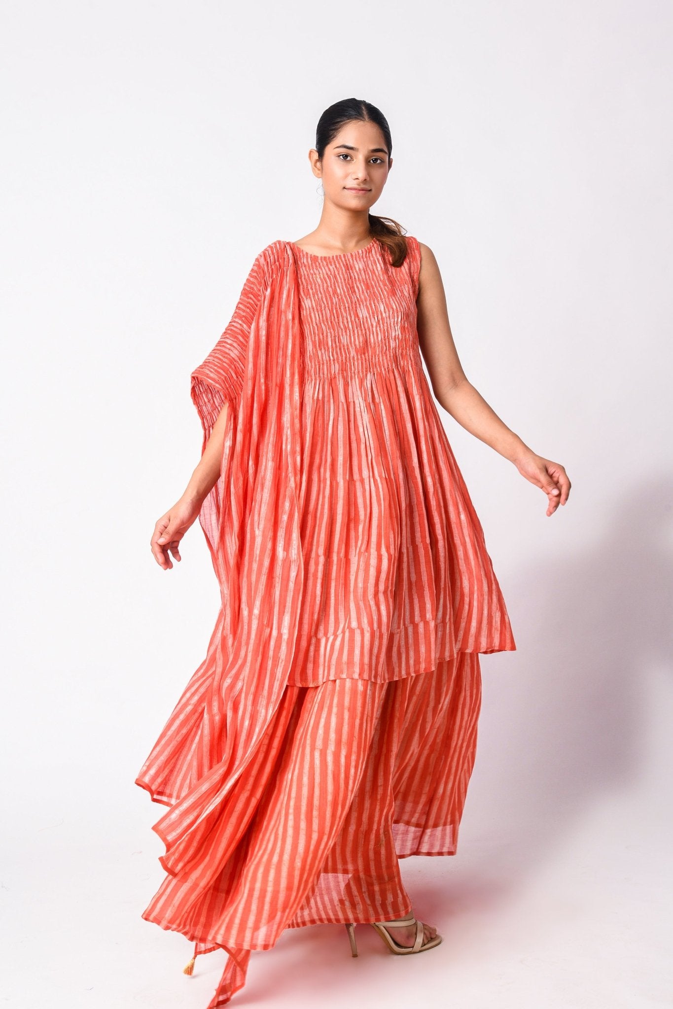 Smocky Coral Set - CiceroniKurta SetJayati Goenka