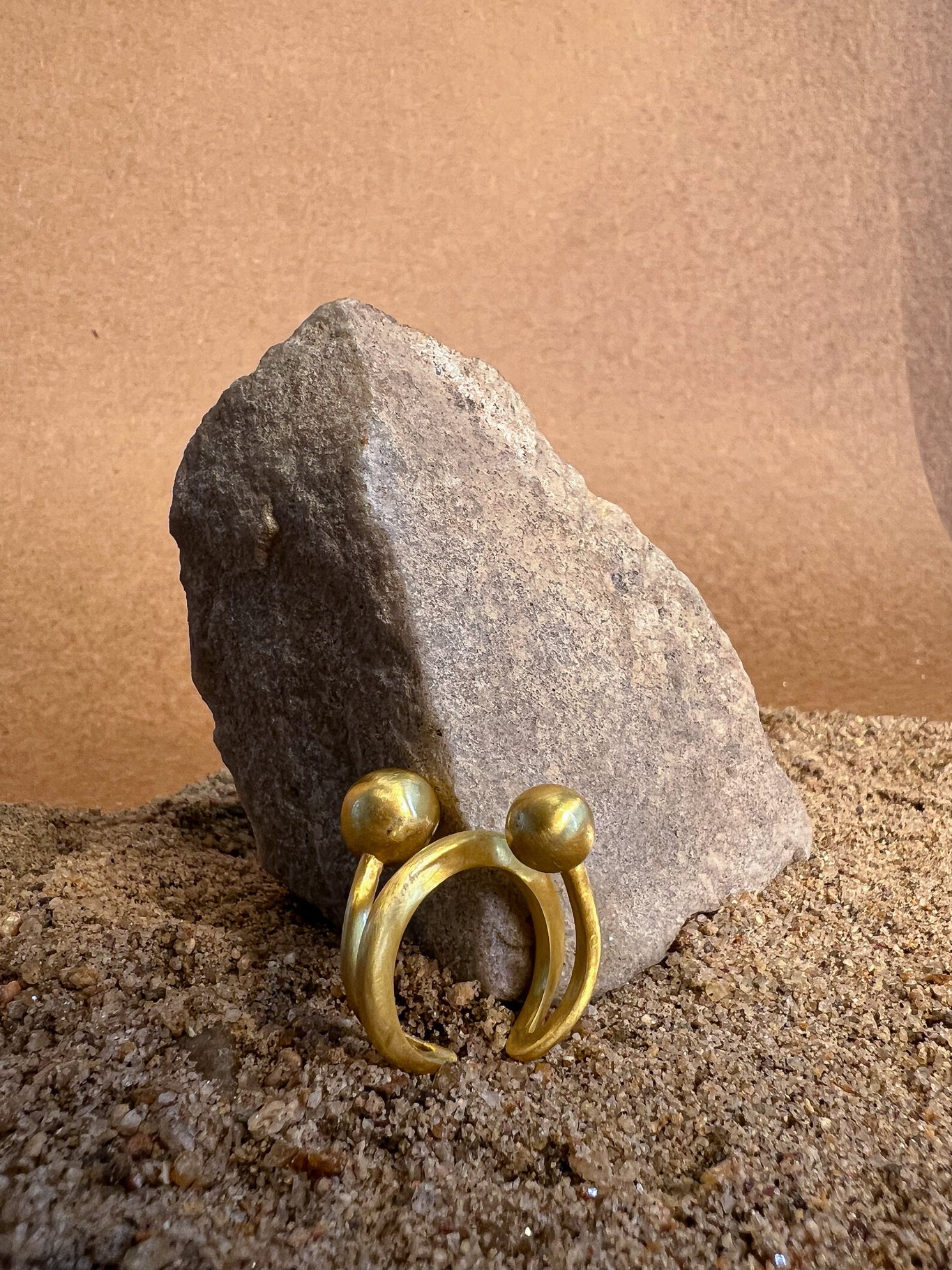 Spheria Ring - CiceroniRingsThe Loom Art