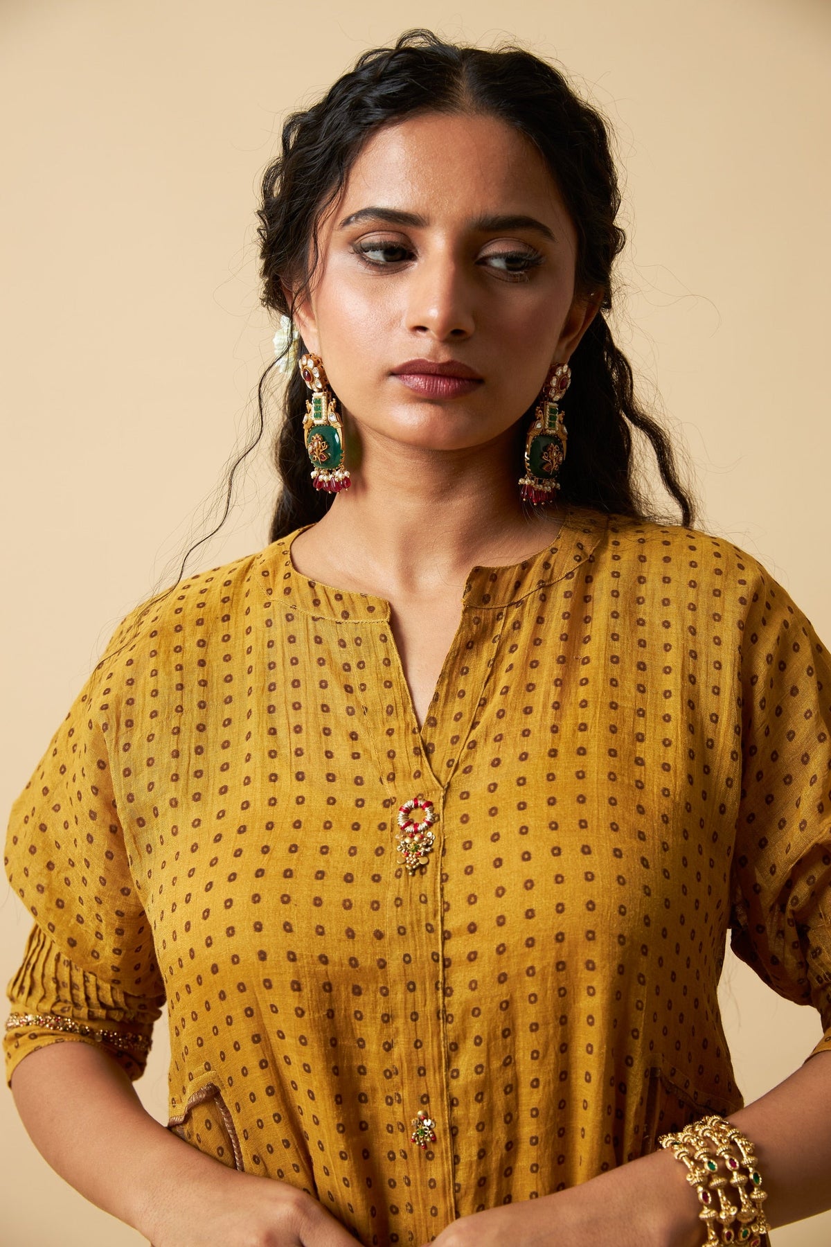 Sunehri Adaa Embroidered Co-ord Set- Set of 2 - CiceroniKurta Set, Festive WearPants and Pajamas