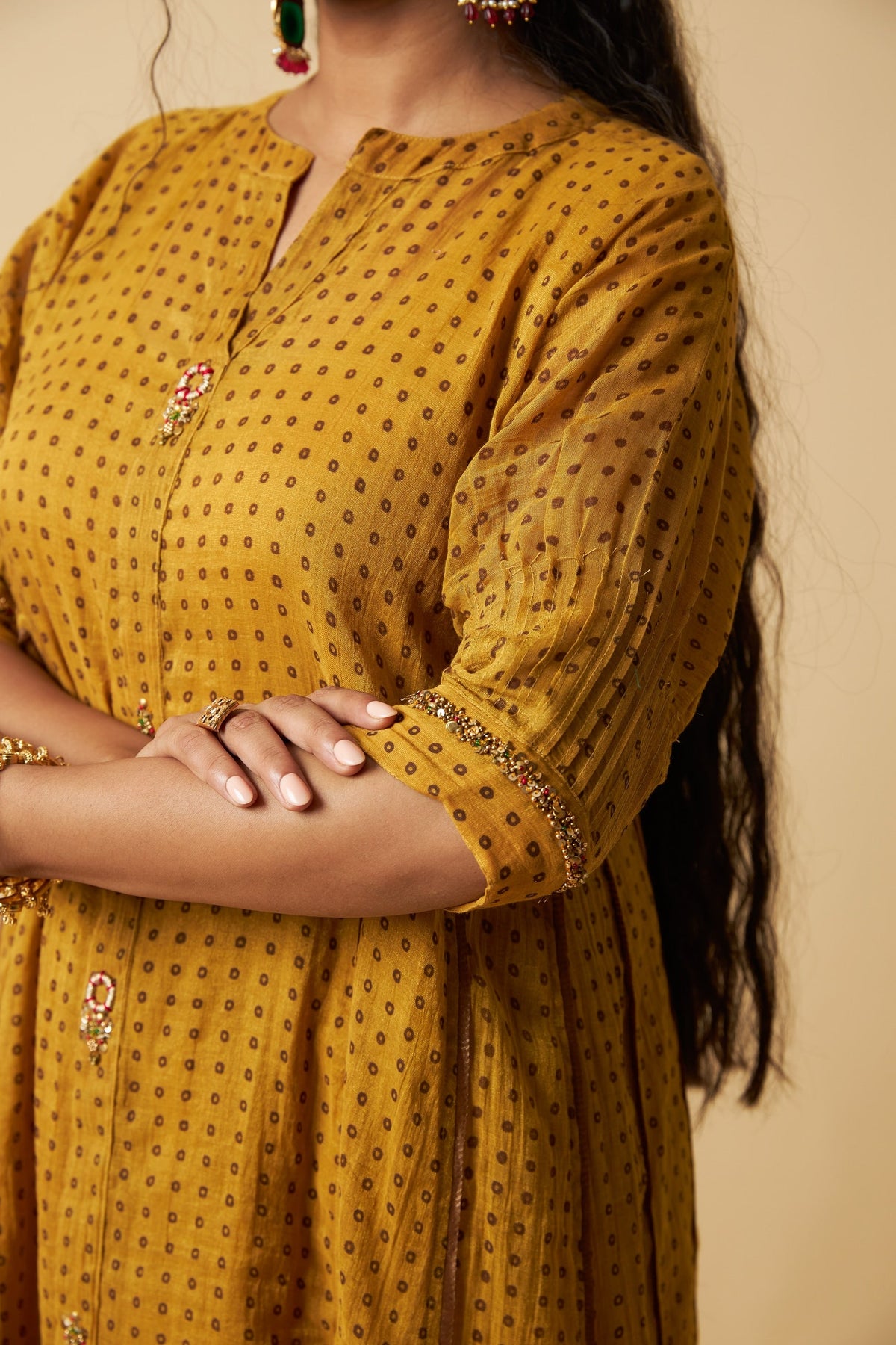 Sunehri Adaa Embroidered Co-ord Set- Set of 2 - CiceroniKurta Set, Festive WearPants and Pajamas