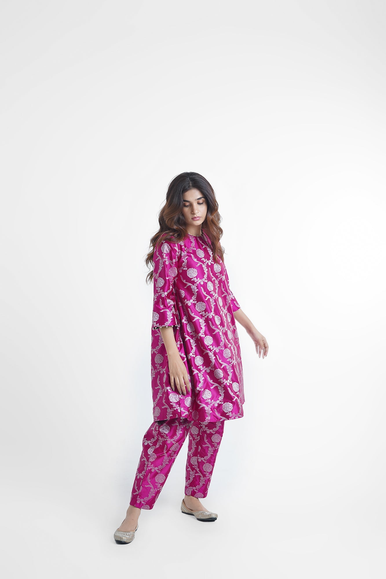 Sunheri Kurta Set in Pink - CiceroniKurta Set, Festive WearShriya Singhi