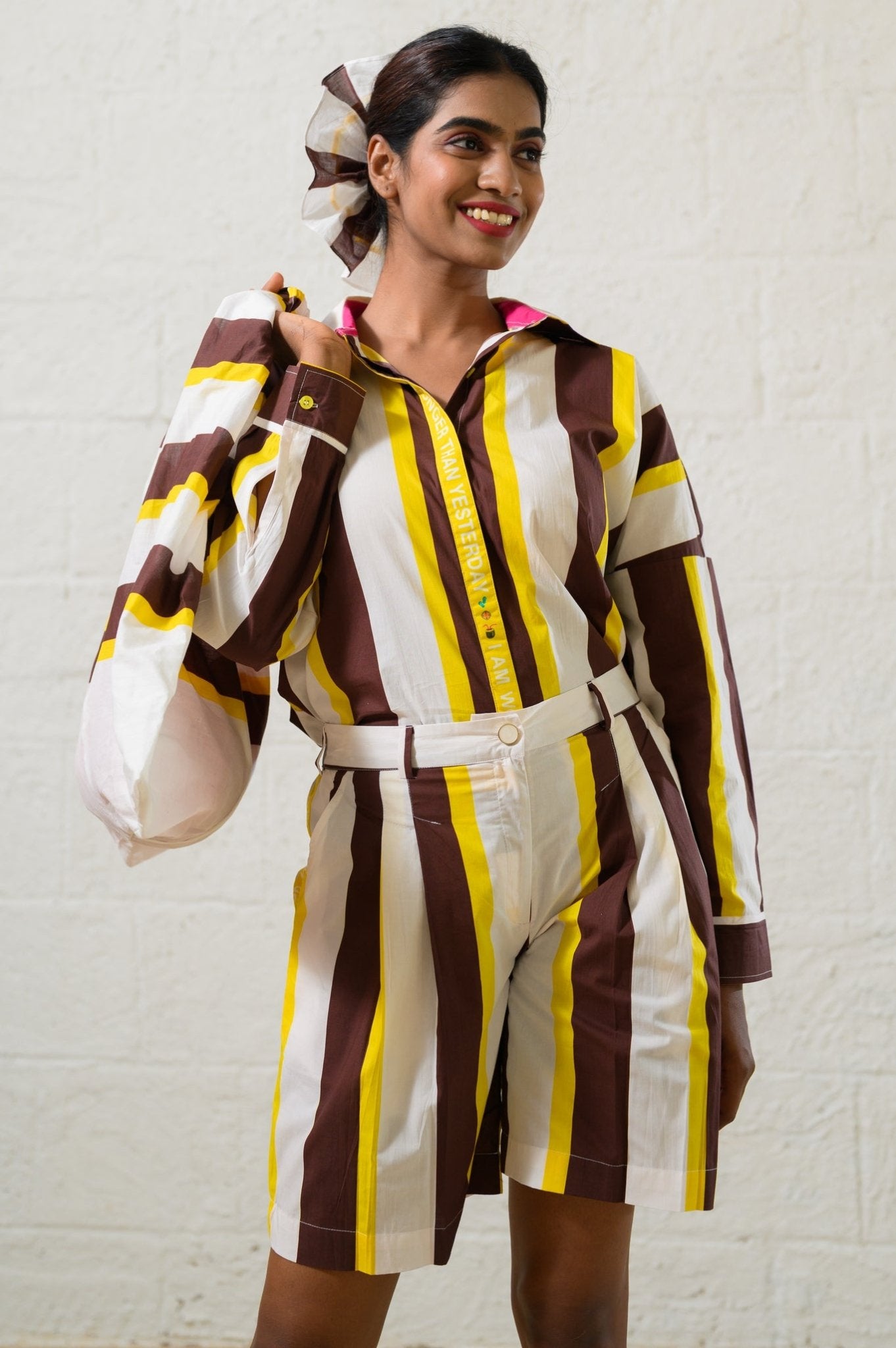 Susegad Listras Amarelo - CiceroniCo - ord SetPrachi Kamat