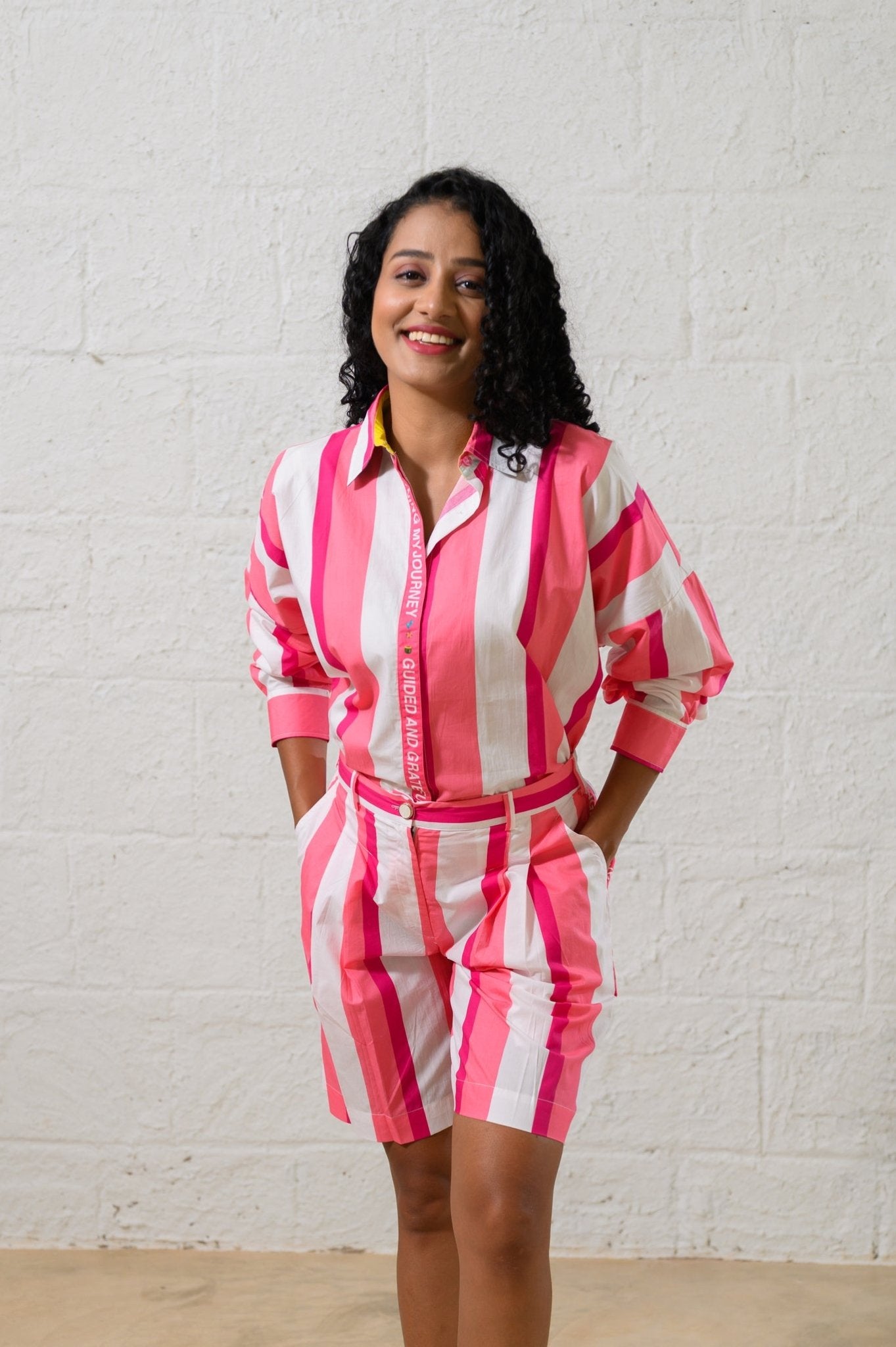 Susegad Listras Rosa - CiceroniCo - ord SetPrachi Kamat