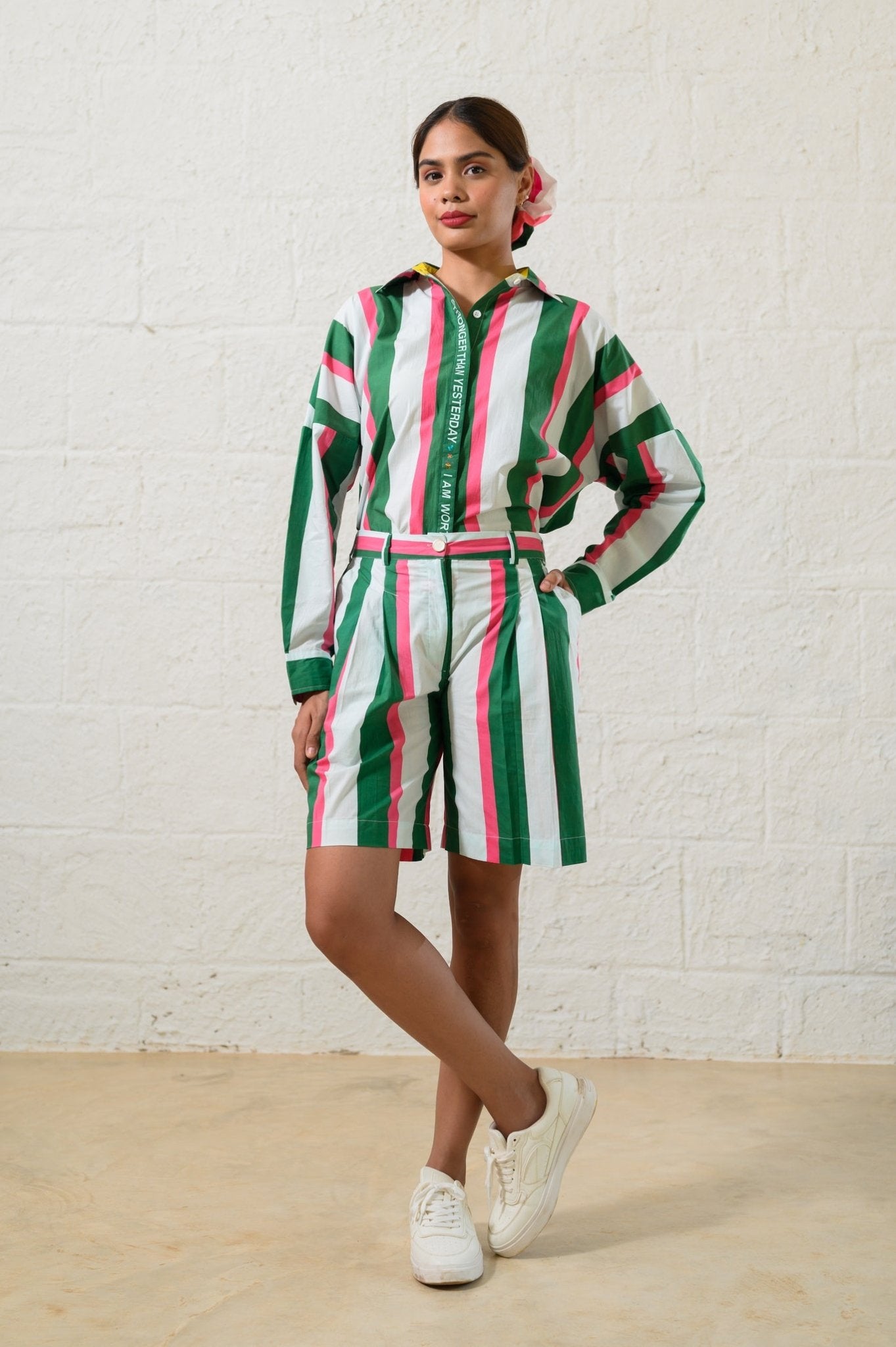 Susegad Listras Verde - CiceroniCo - ord SetPrachi Kamat