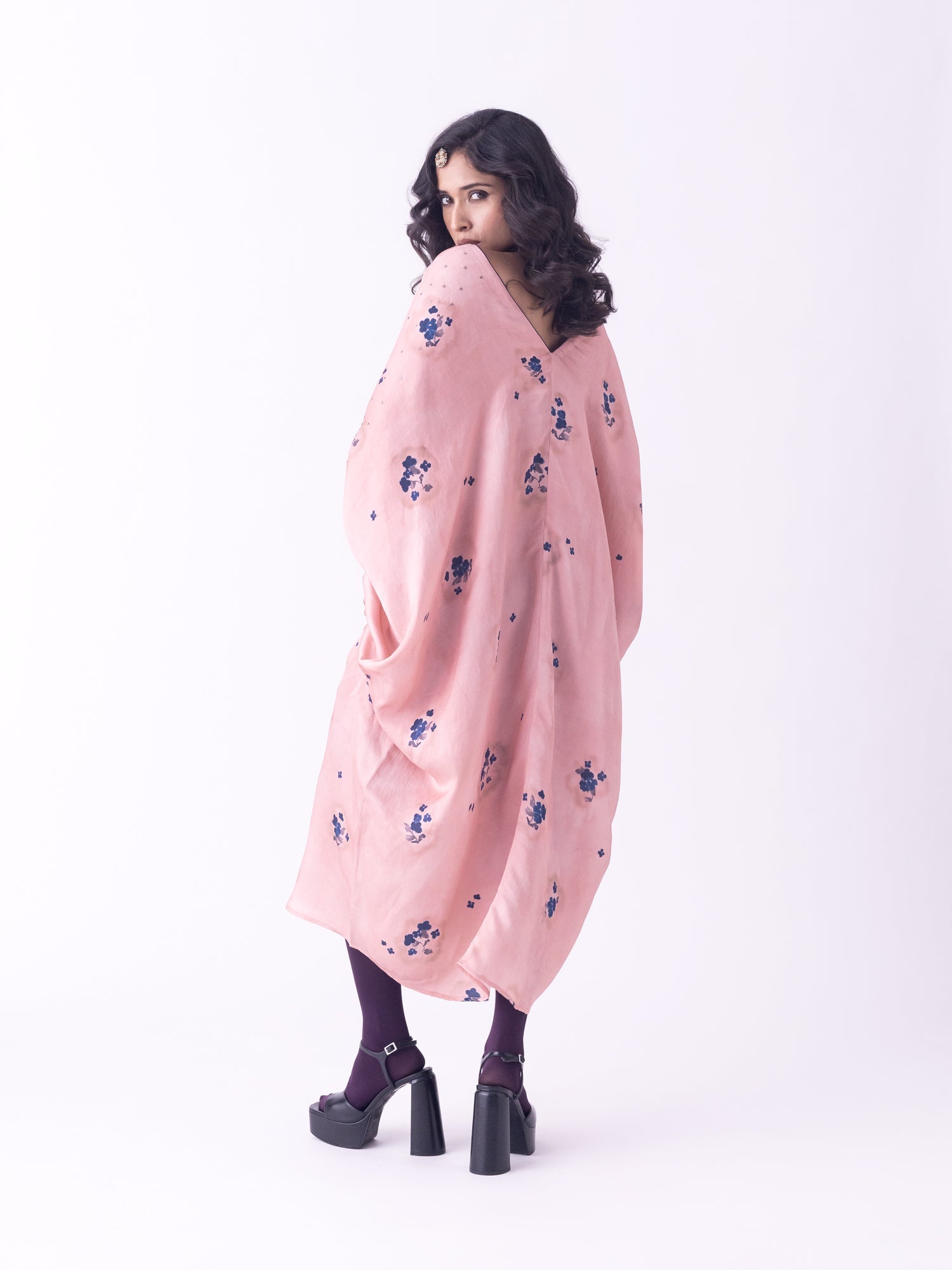 Sutri Kaftan - CiceroniKaftanShades of India
