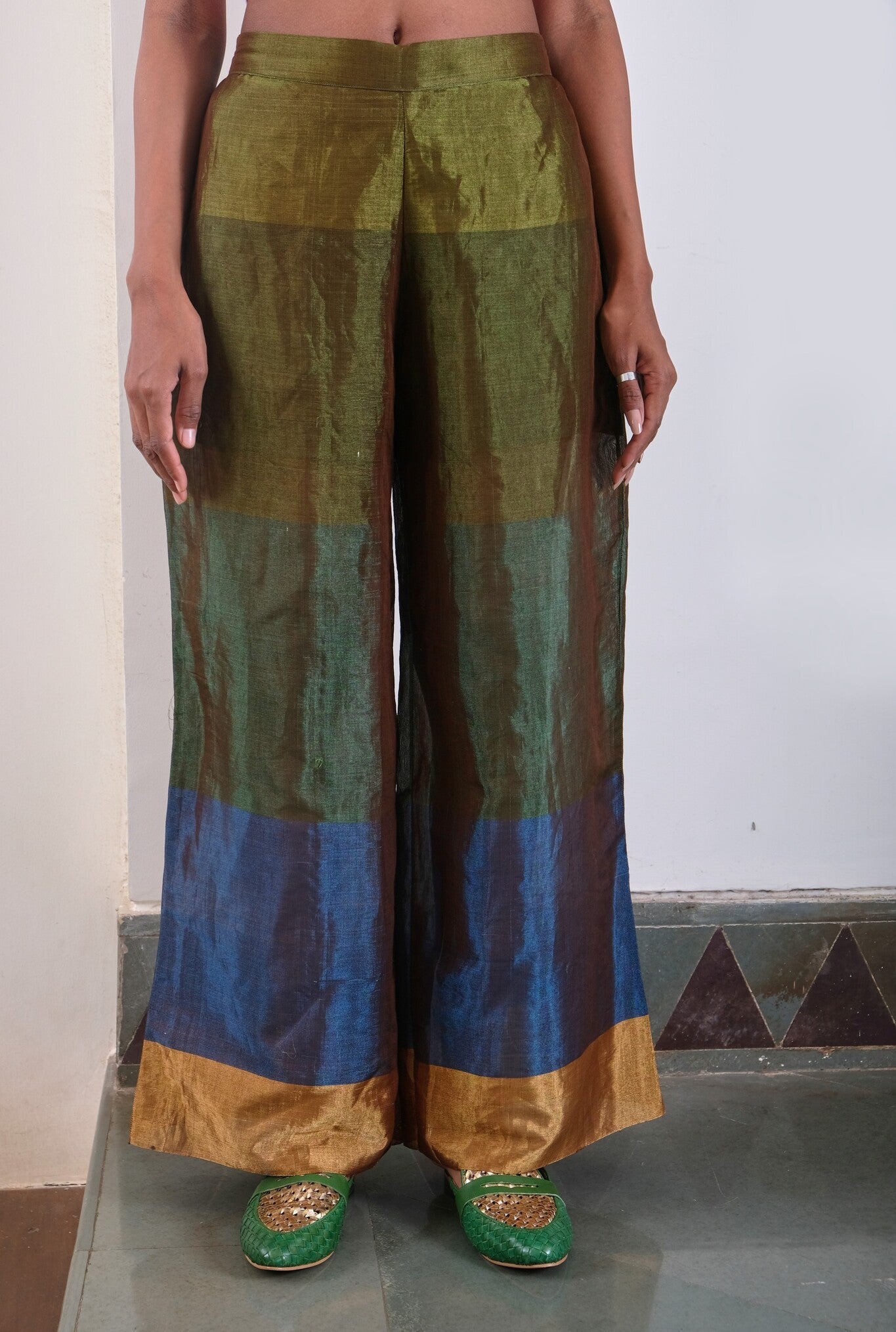 Suvarna Zea Set - CiceroniKurta Set, Festive WearRaga & Co.