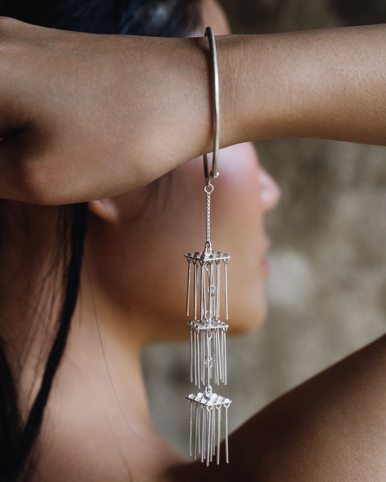Sway Dangler Bangle - CiceroniBangleBaka
