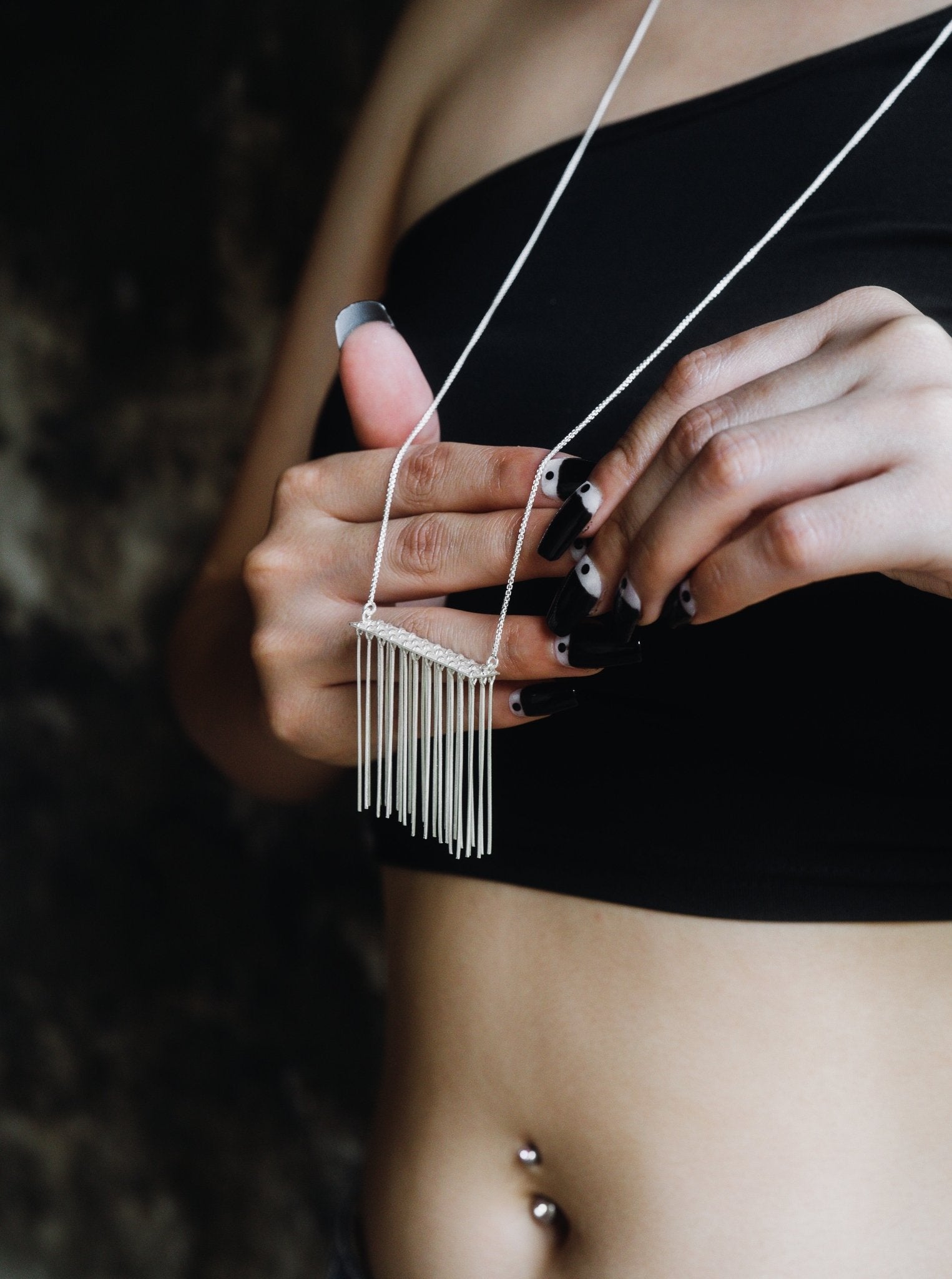 Sway Solo Necklace - CiceroniNecklaceBaka