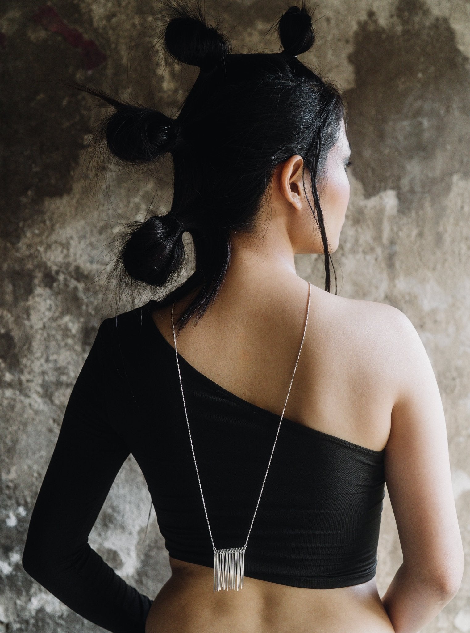 Sway Solo Necklace - CiceroniNecklaceBaka