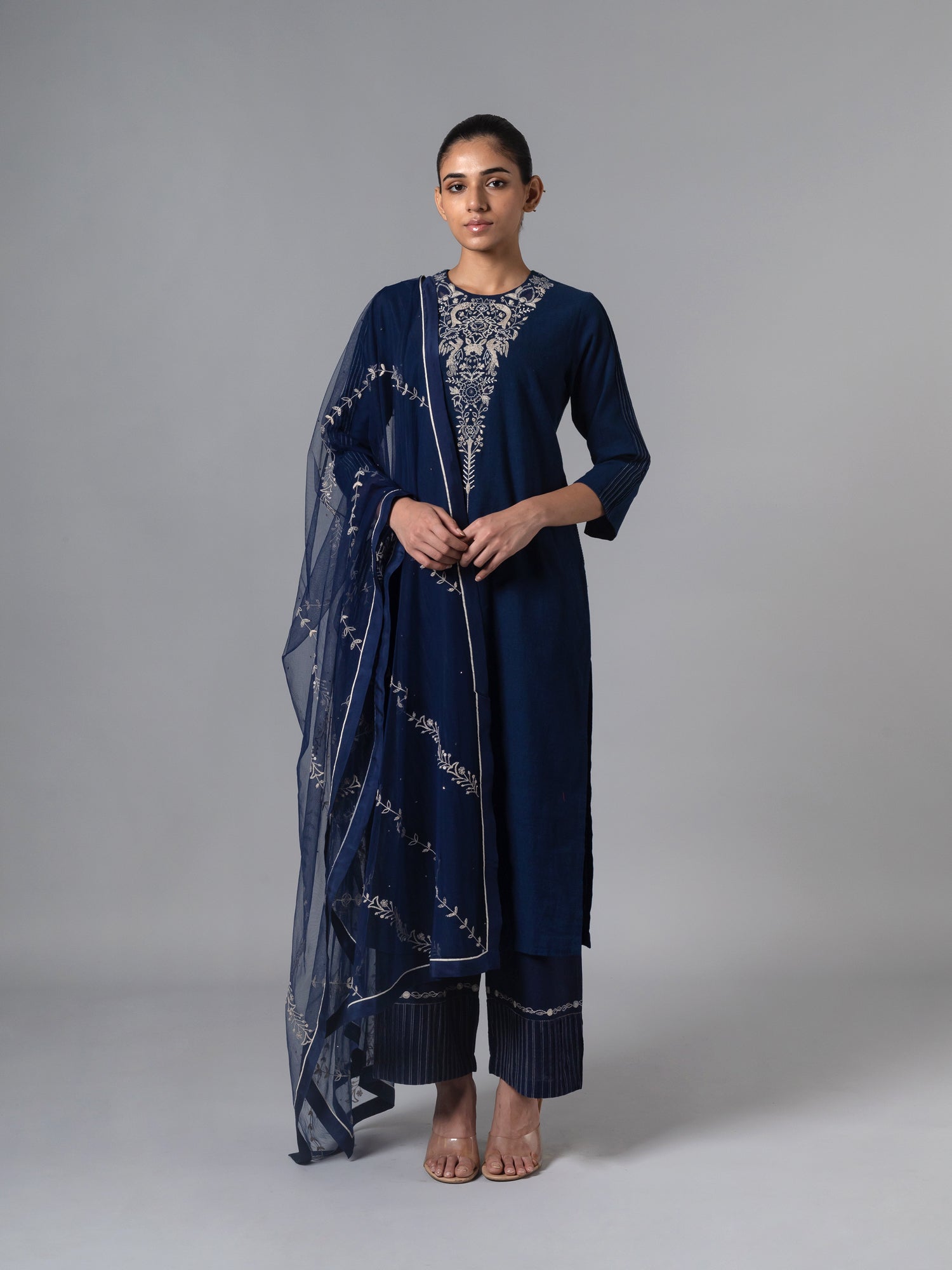 Tabanan Indigo Dupatta - CiceroniDupattaShades of India