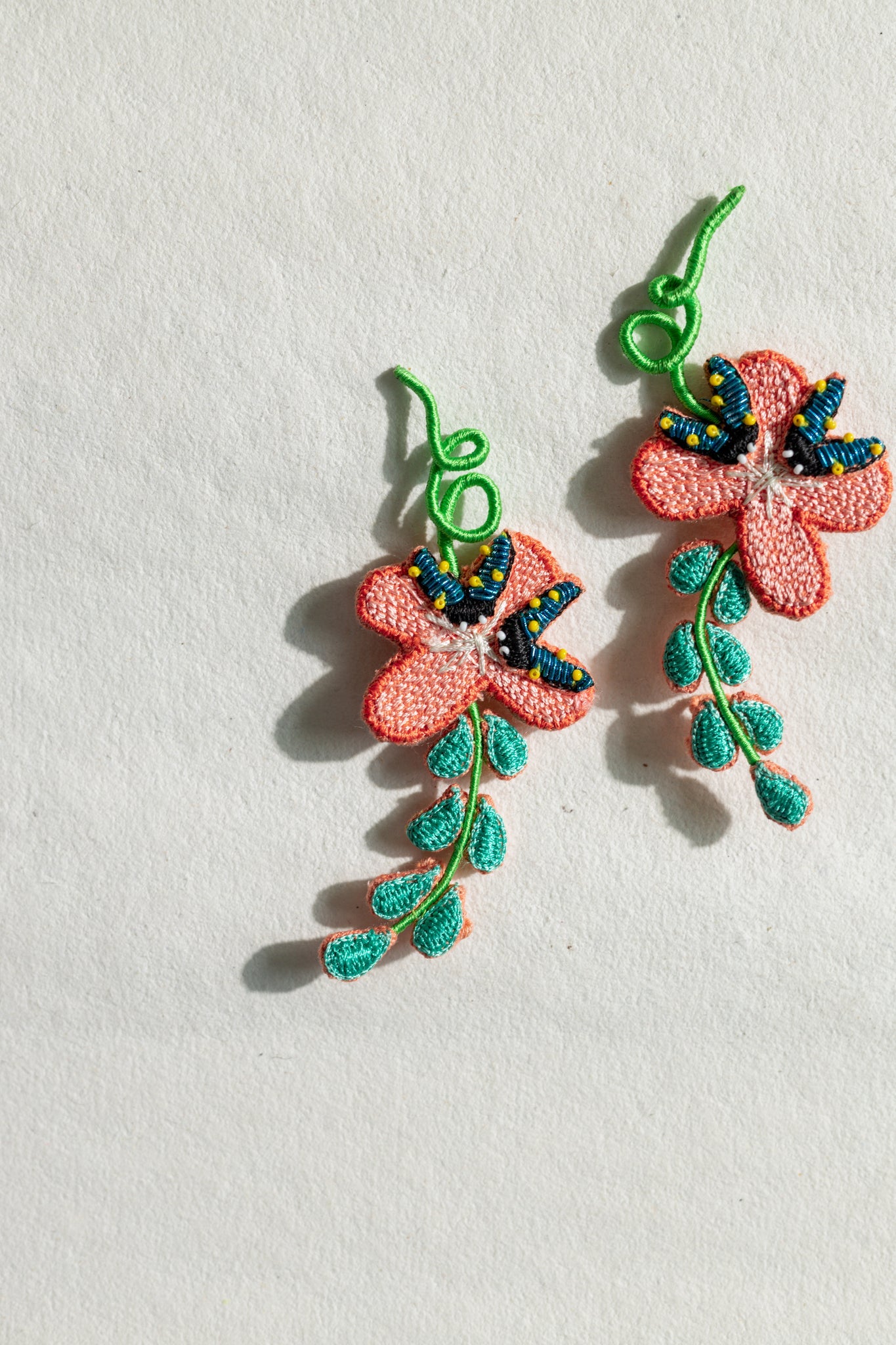 Tahiti - CiceroniEarringsKrutiArts