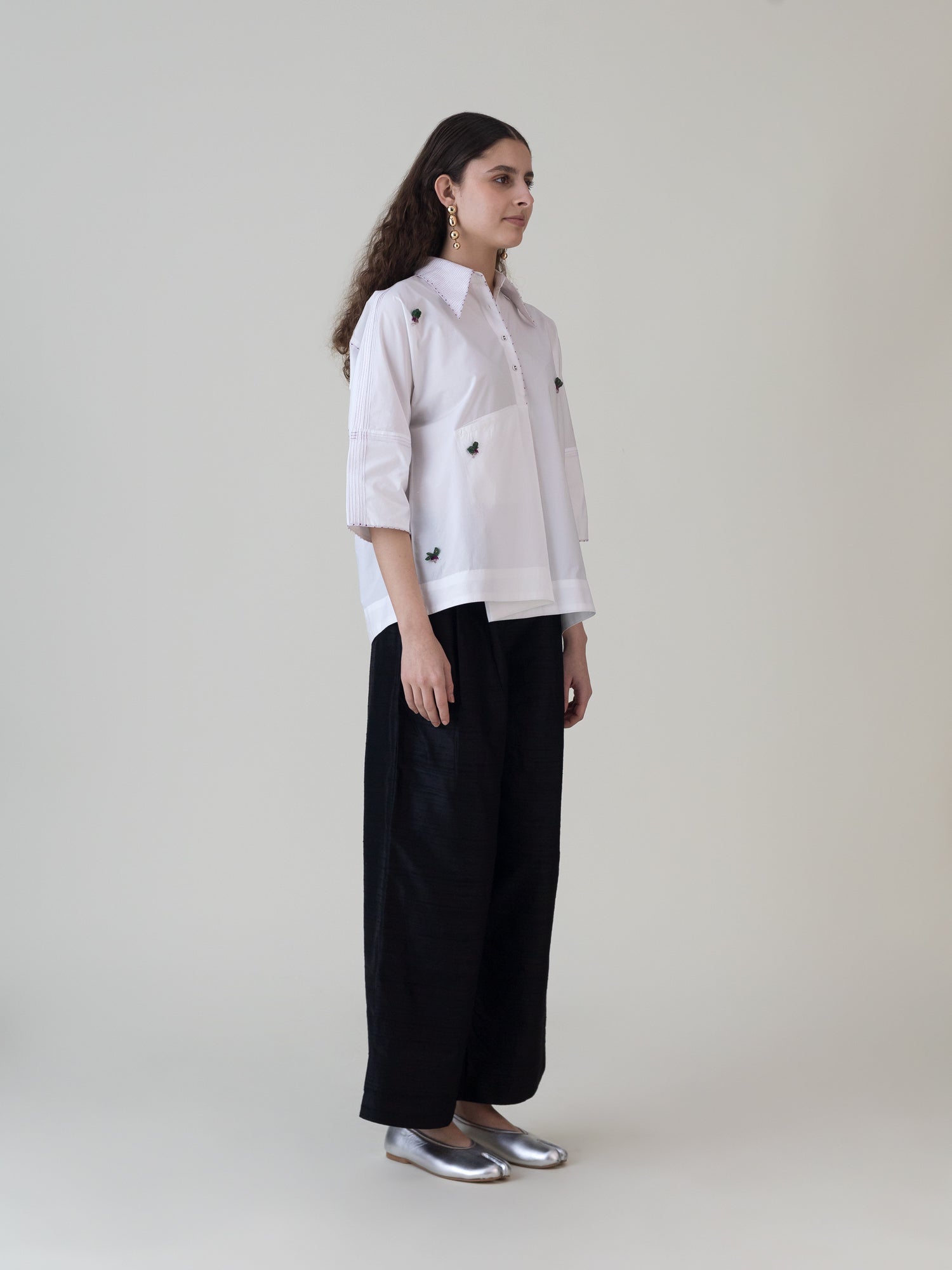 Tenkuu White Top - CiceroniTopsShades of India