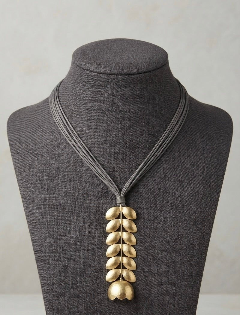 The Fern Stem Necklace - CiceroniNecklaceZaza by Somya
